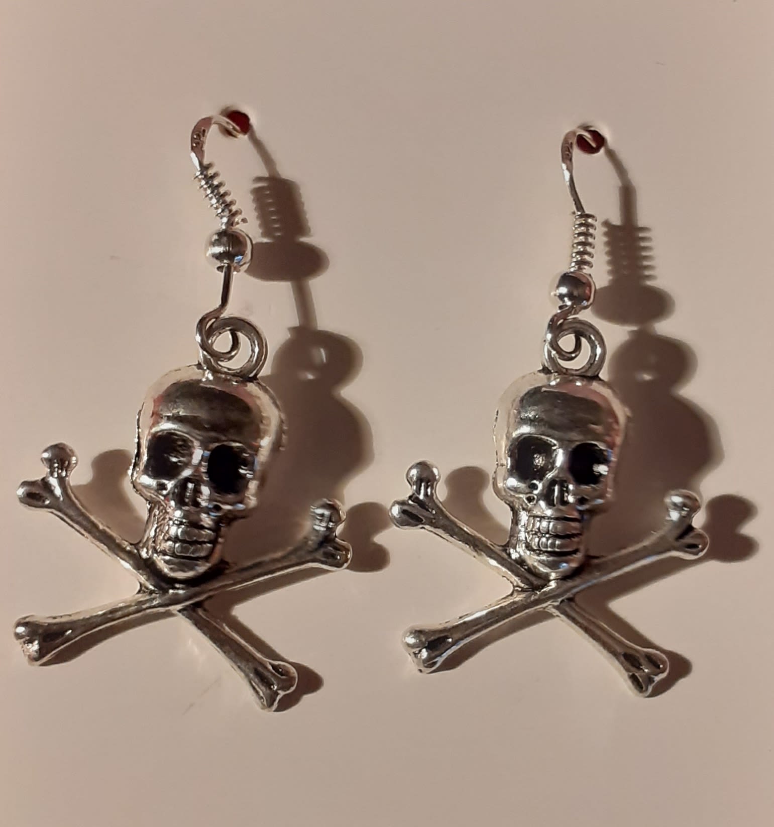 Skull and hot sale crossbones earrings