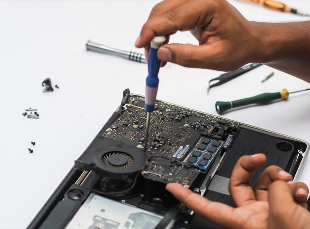 Macbook Service Expert MacBook Service - We Offer - MacBook Repair Service Center Hyderabad