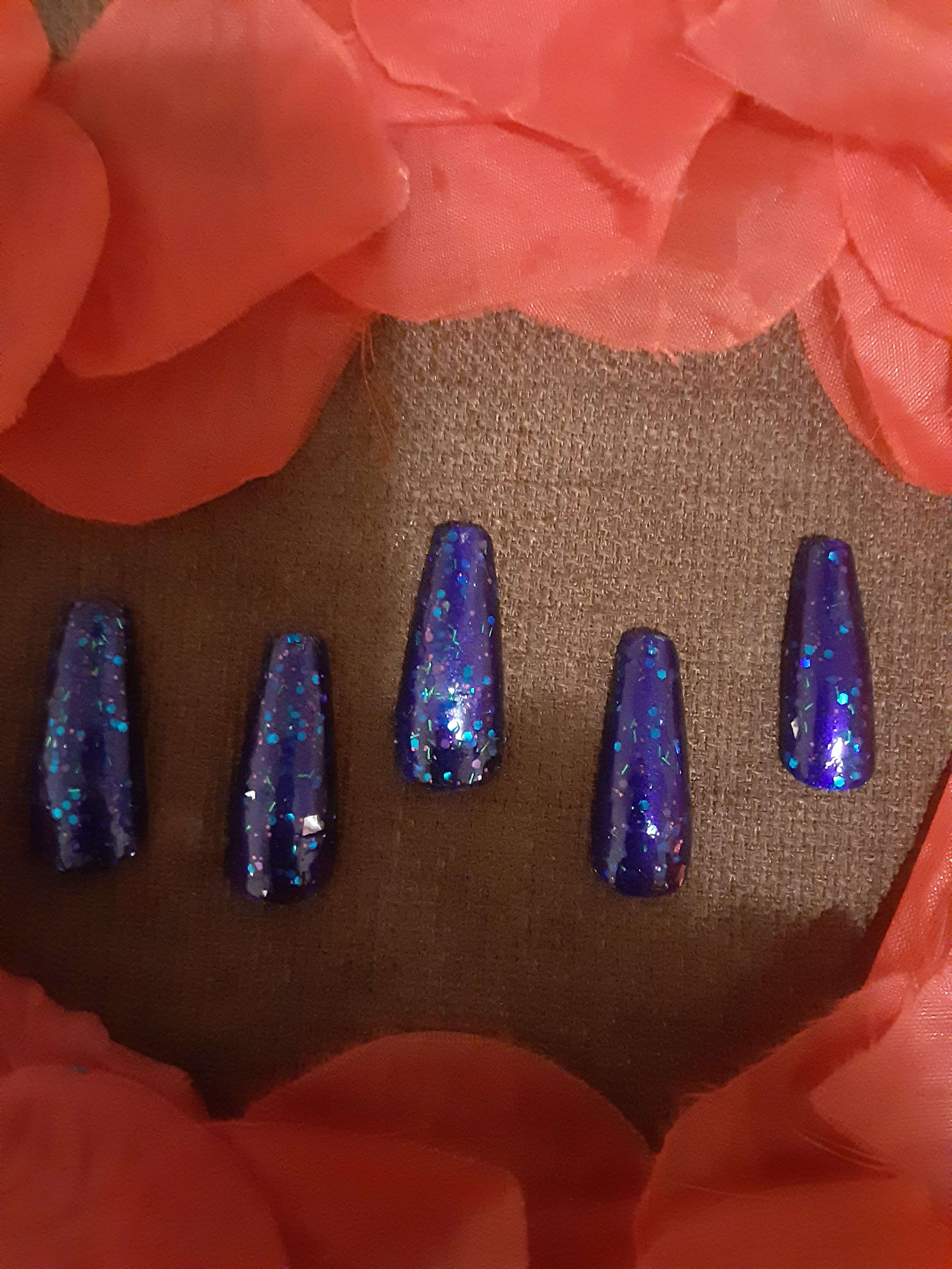 Red, Blue and Purple Water Marble Nails | Kerruticles
