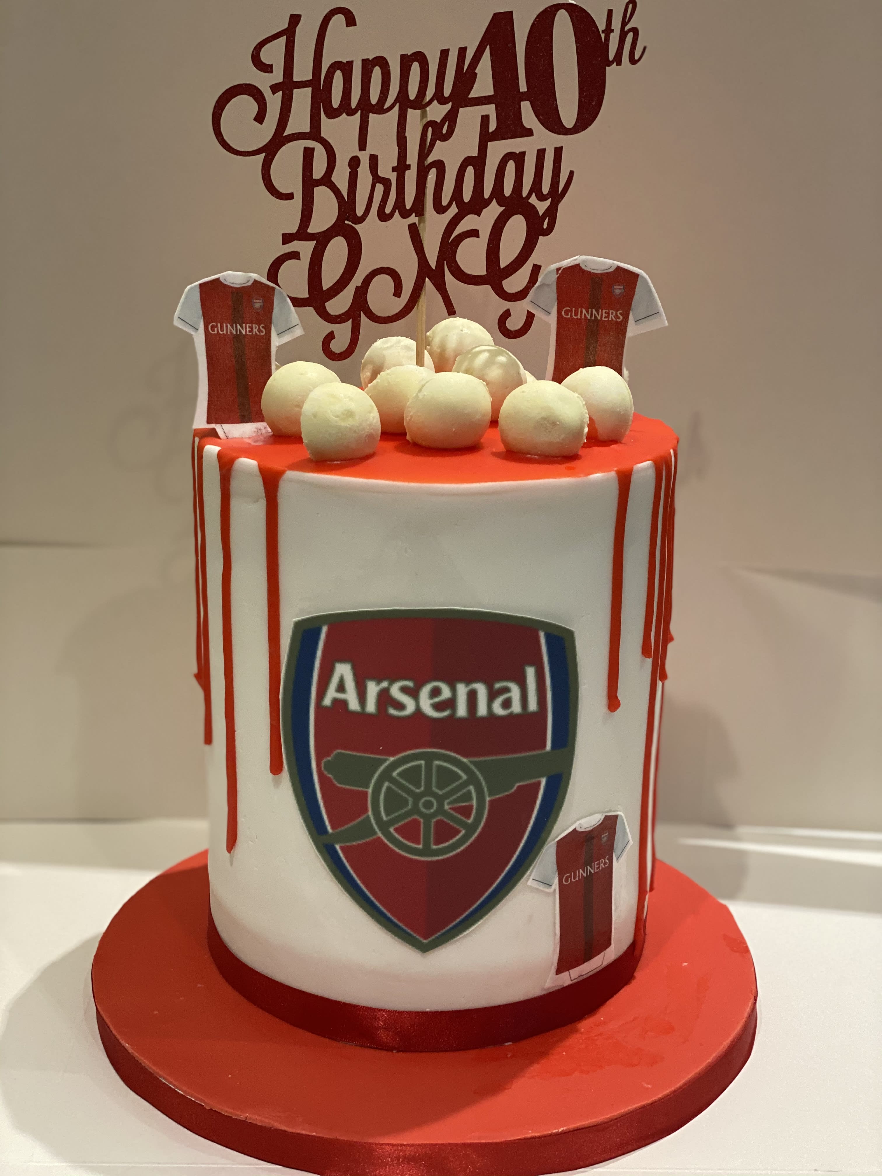 Arsenal football cake | Soccer birthday cakes, Football cake, Soccer  birthday parties