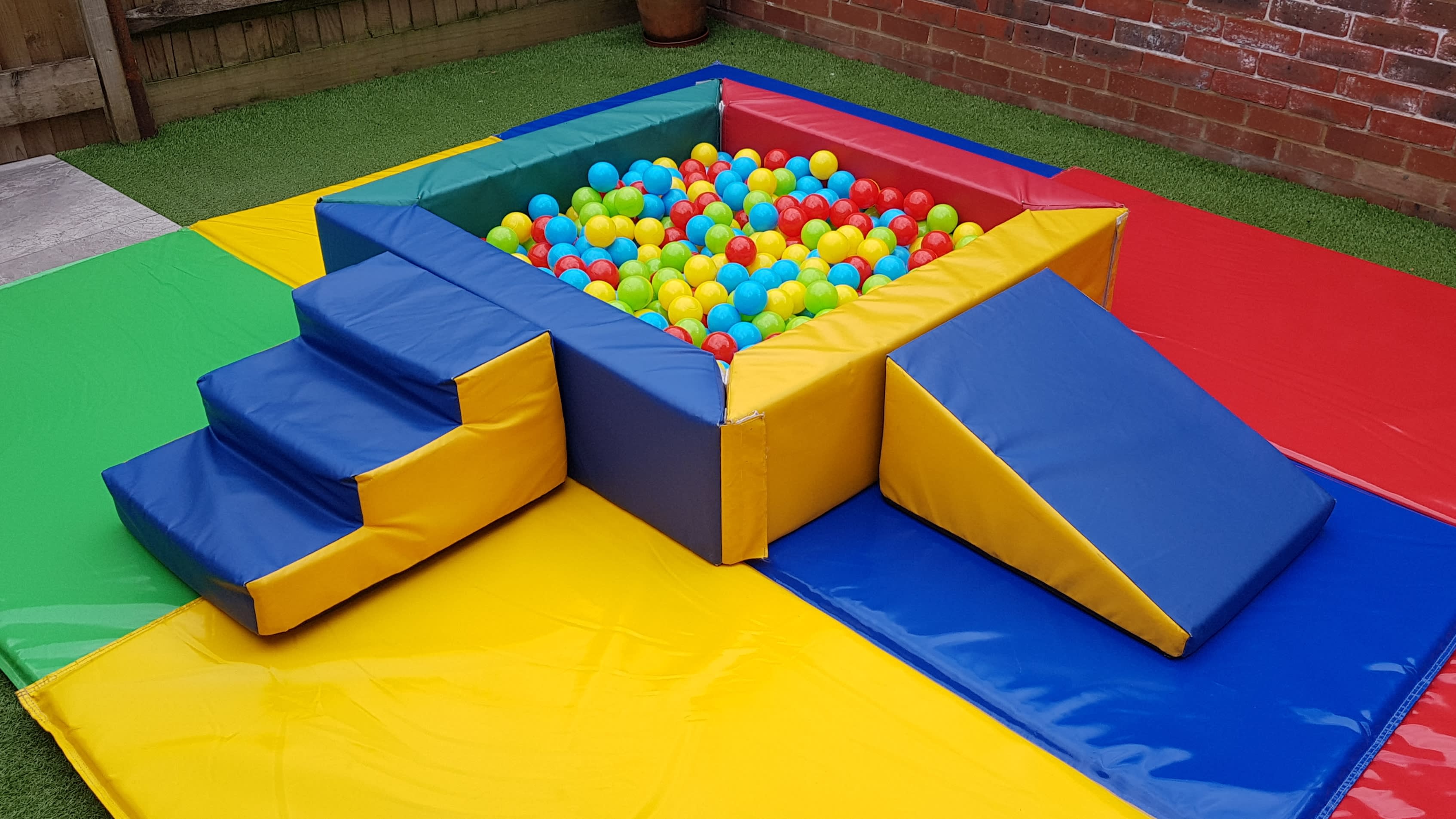 Multicolor Ball Pool - Soft Play Hire