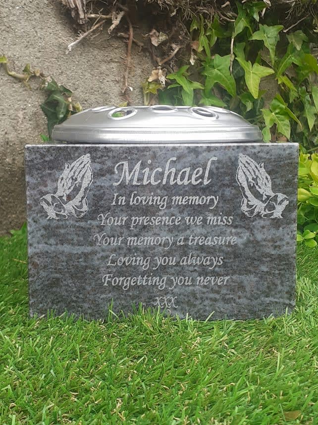 Memorial Vase Cemetery Vase Grave ornament Grave Rosebowl C5 Memorial