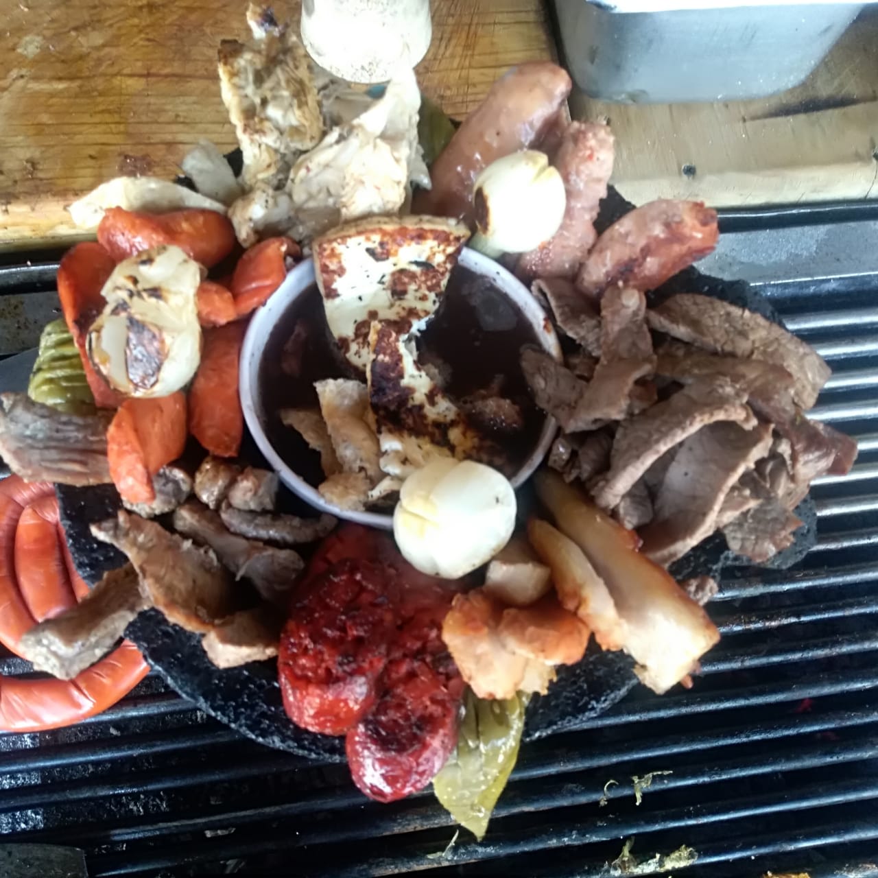 Restaurant Taberna Quitapenas Molcajete De Carnes Menú