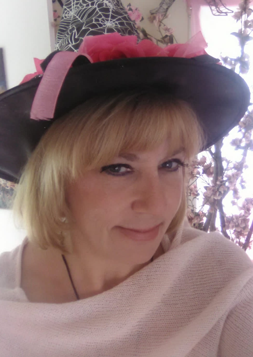 Shasta County Psychic Medium/Reiki Master Jasmine Johnson Psychic