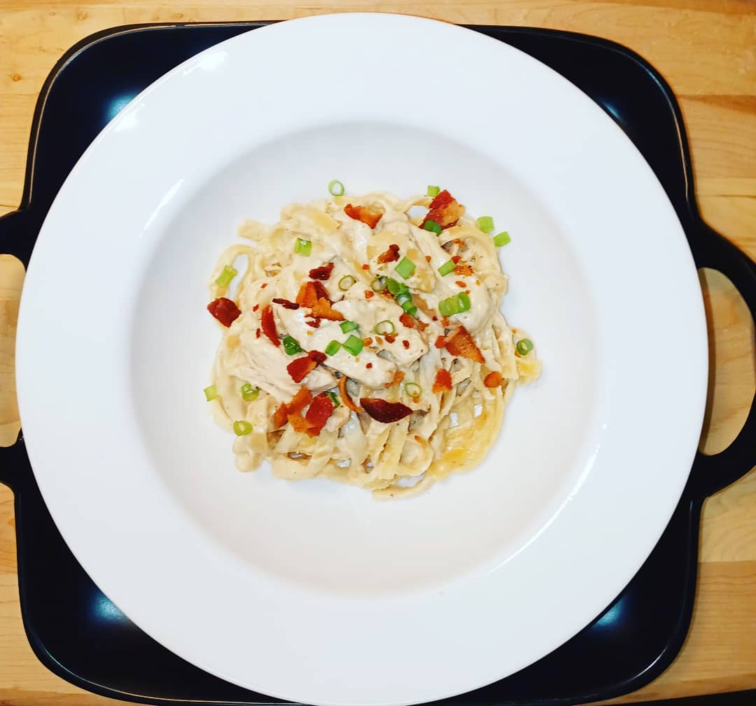 Chicken Alfredo Bon appetit ! Umami Soul Catering Food Industry