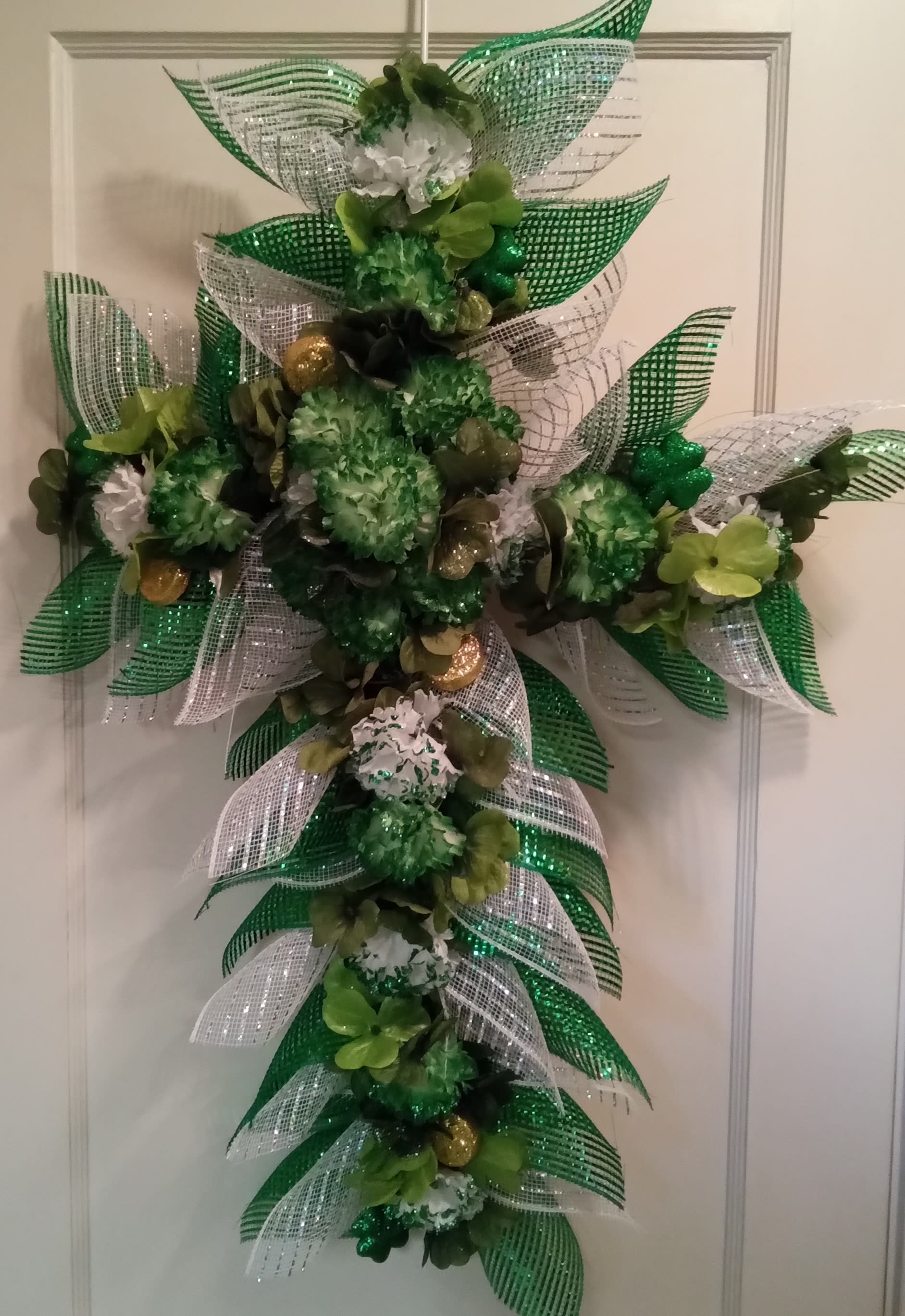 Deco Mesh Cross Wreath