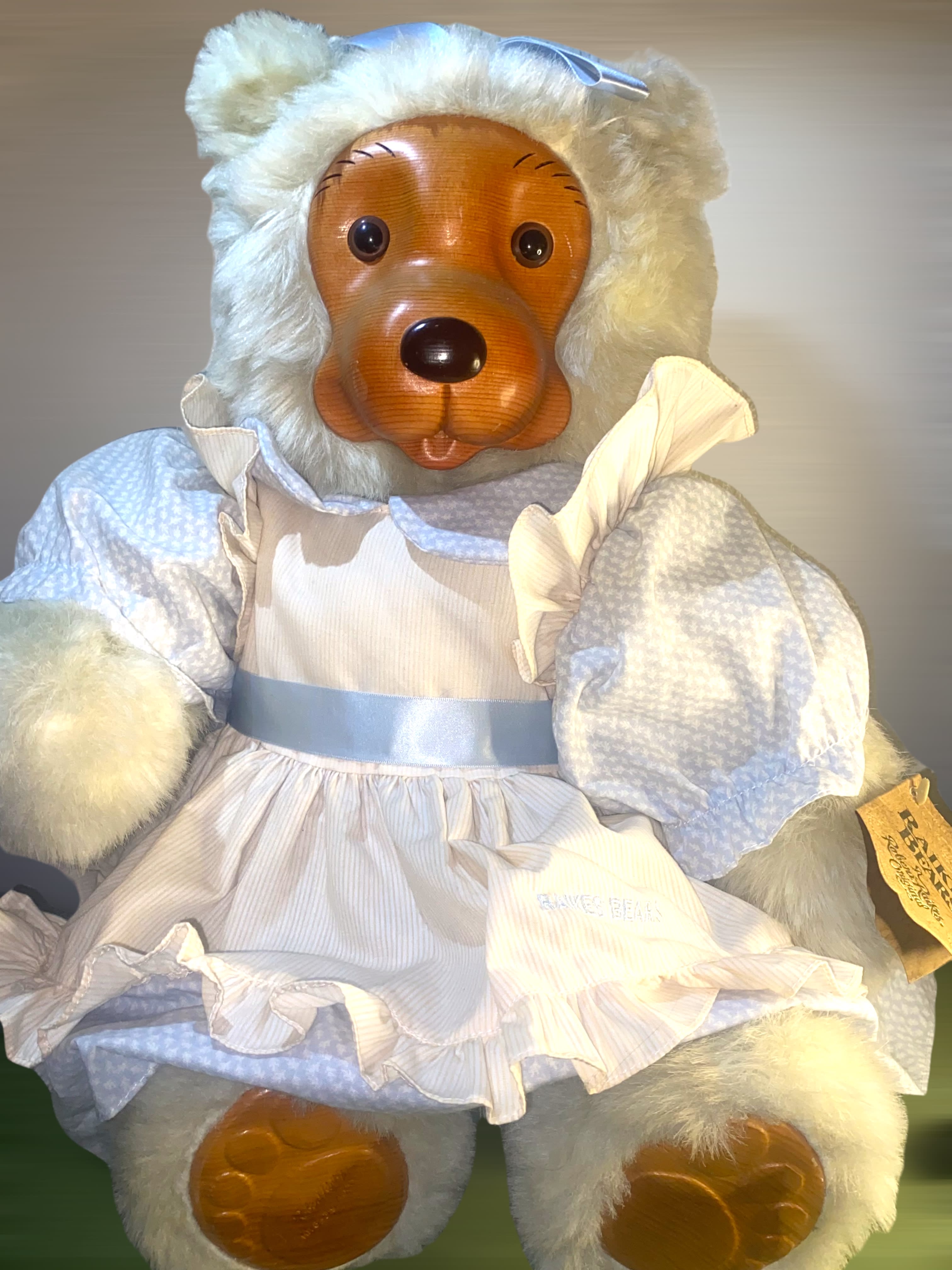 Robert Raikes Bears 1988 Emily Bear 