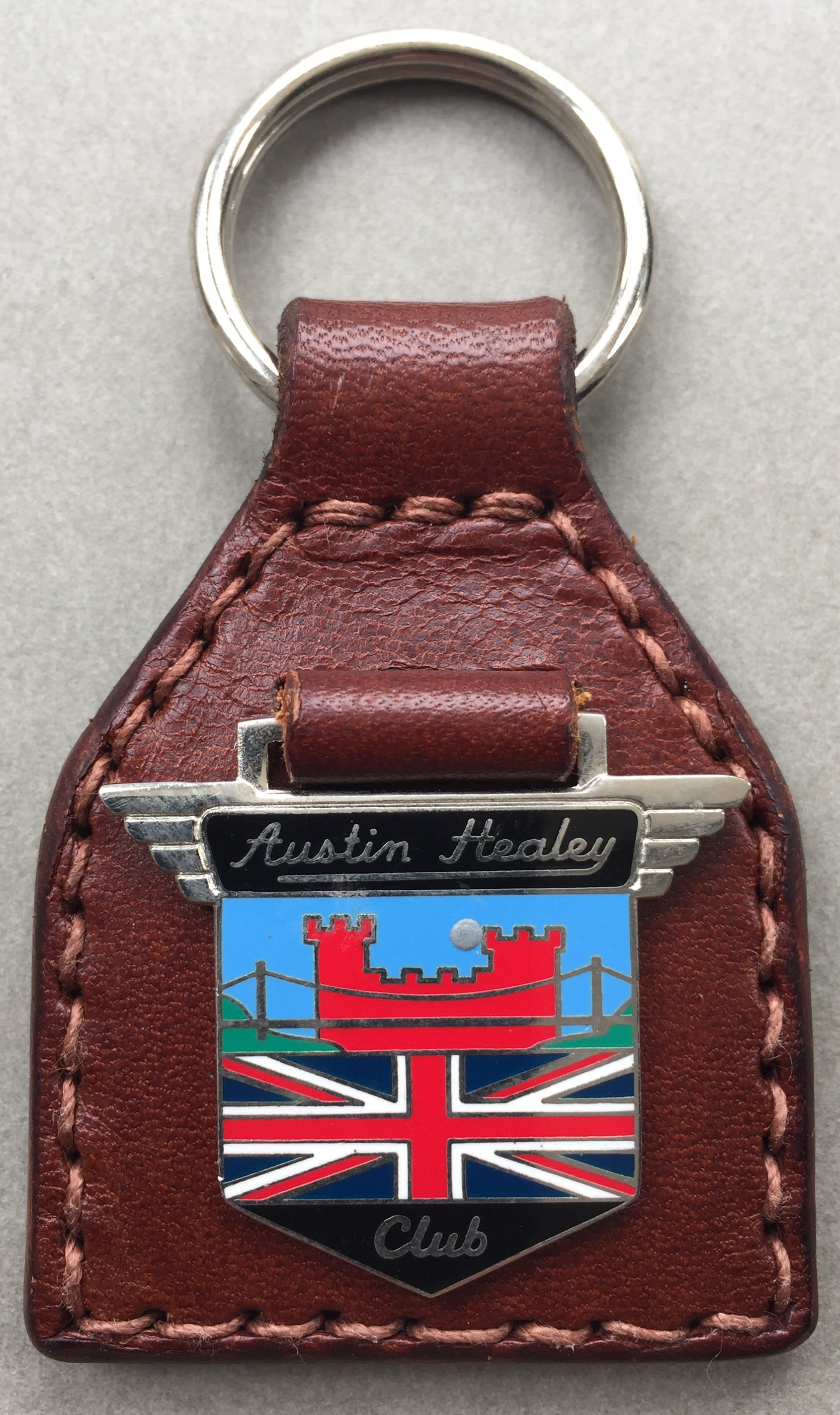 Classic leather key on sale fobs