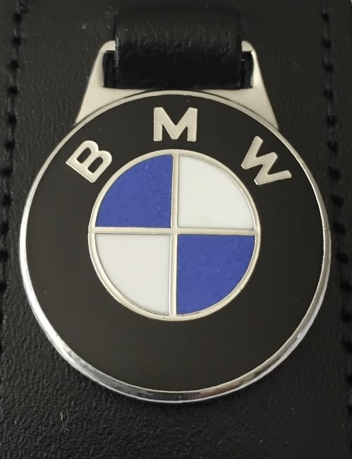 Mini Cooper (black) Enamel Badge - Handmade Classic Car Leather Key Fob/Key  Ring