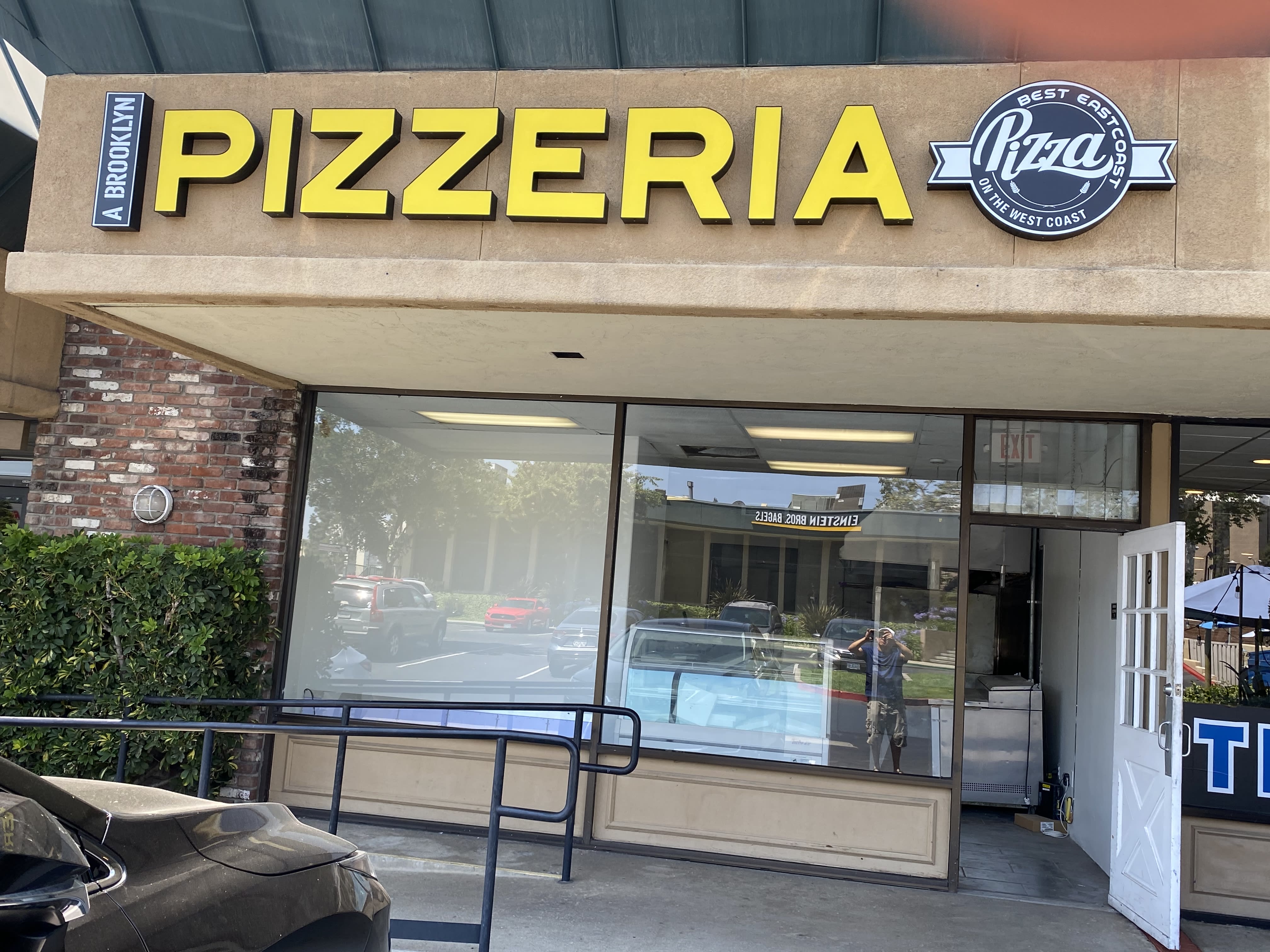 A Brooklyn Pizzeria