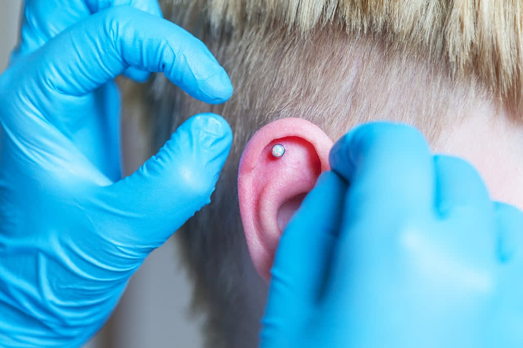 The Flat: What You Need To Know About This Cartilage Piercing