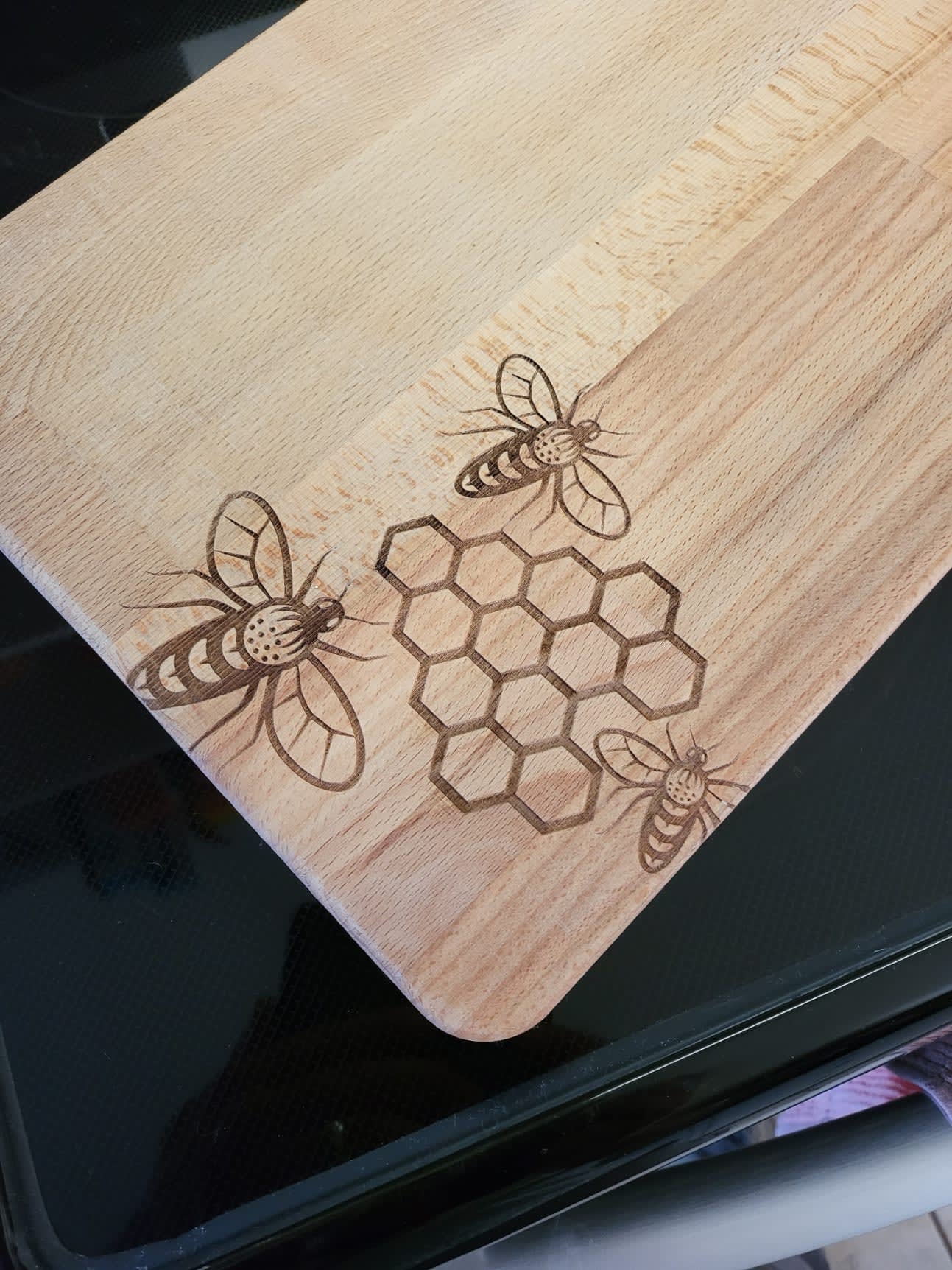 Cute Floral Honey Bee Cutting Board Gift For Bee Keeper, Flower Honey Bee  Serving Board Kitchen Decor Gift For Her