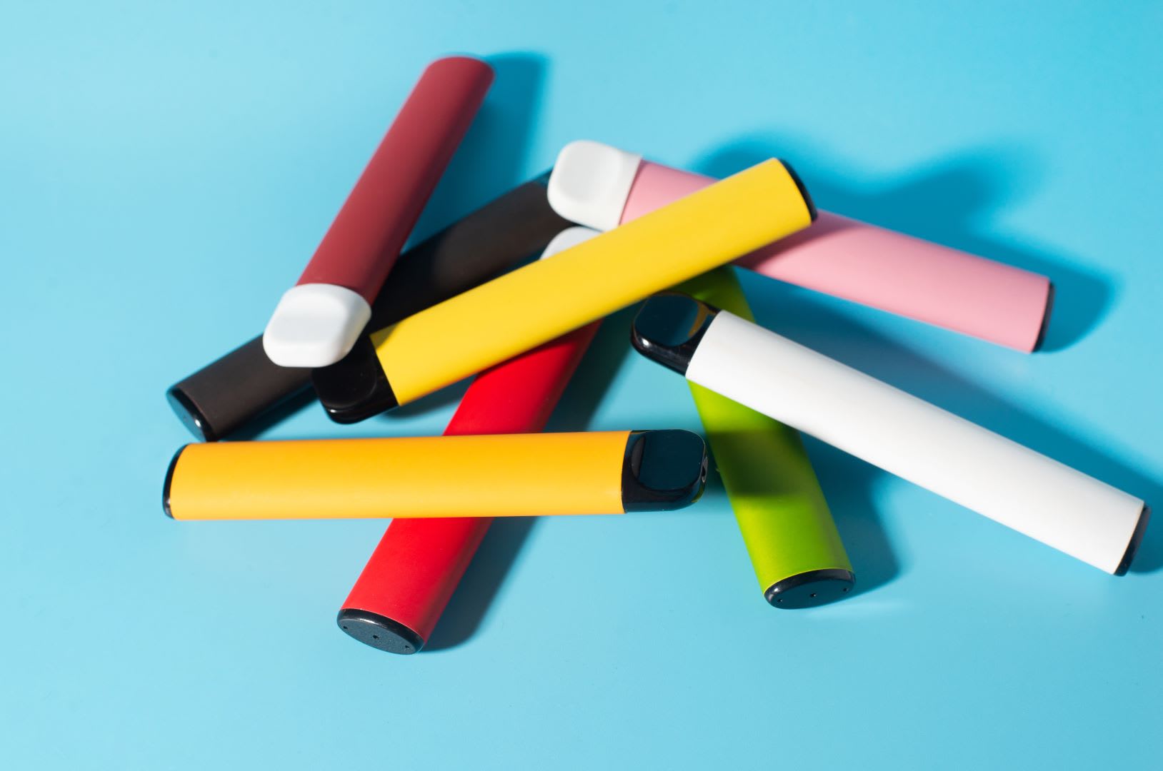Disposable Vapes - Vapes & Cigars - The Velvet Smoke Shop