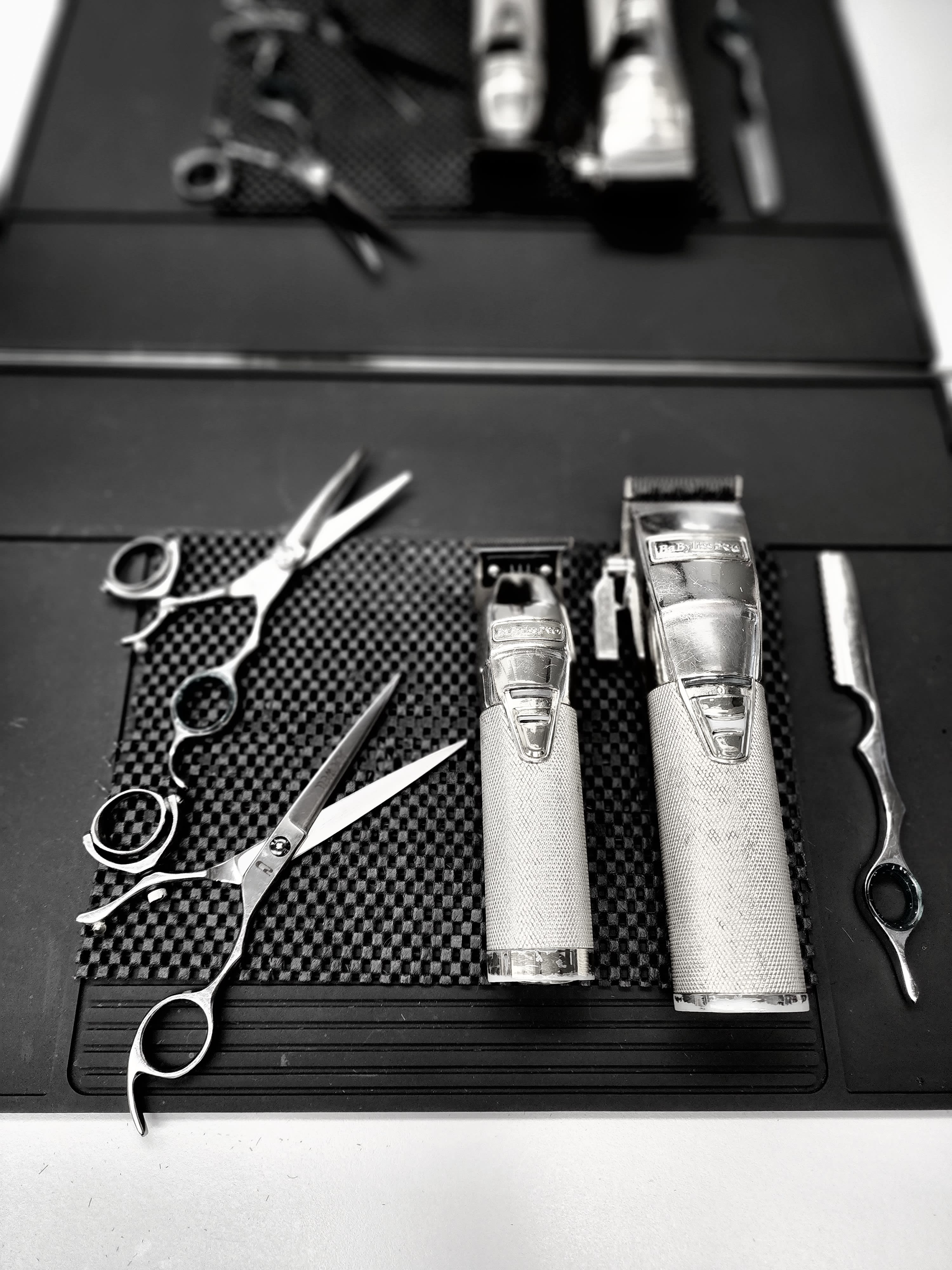 Mission Oh So Shear Haircut Studio Hair Salon in Denver