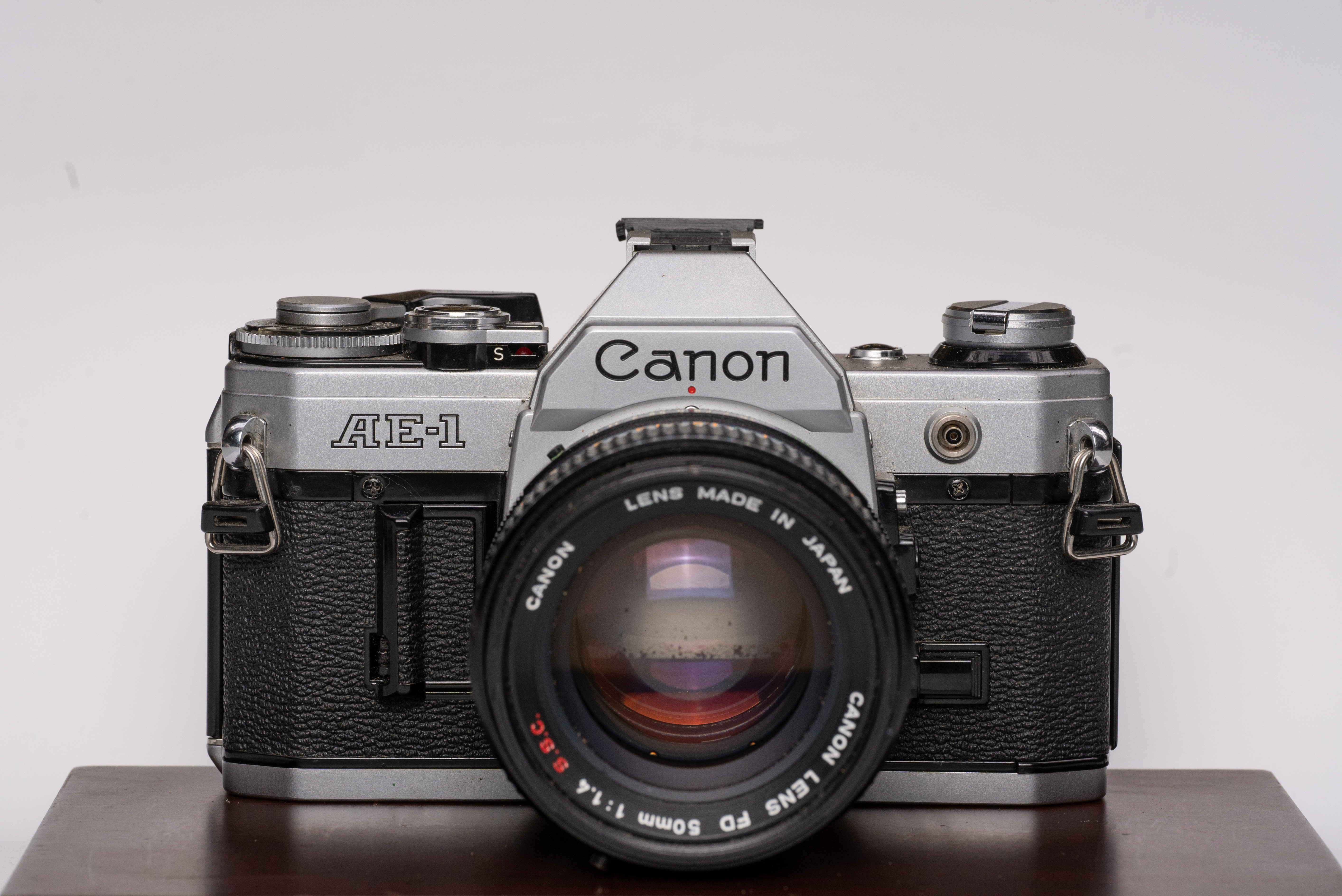 Canon AE-1 + Canon FD 1.4/50mm S.S.C. - Preowned Cameras & Lenses 