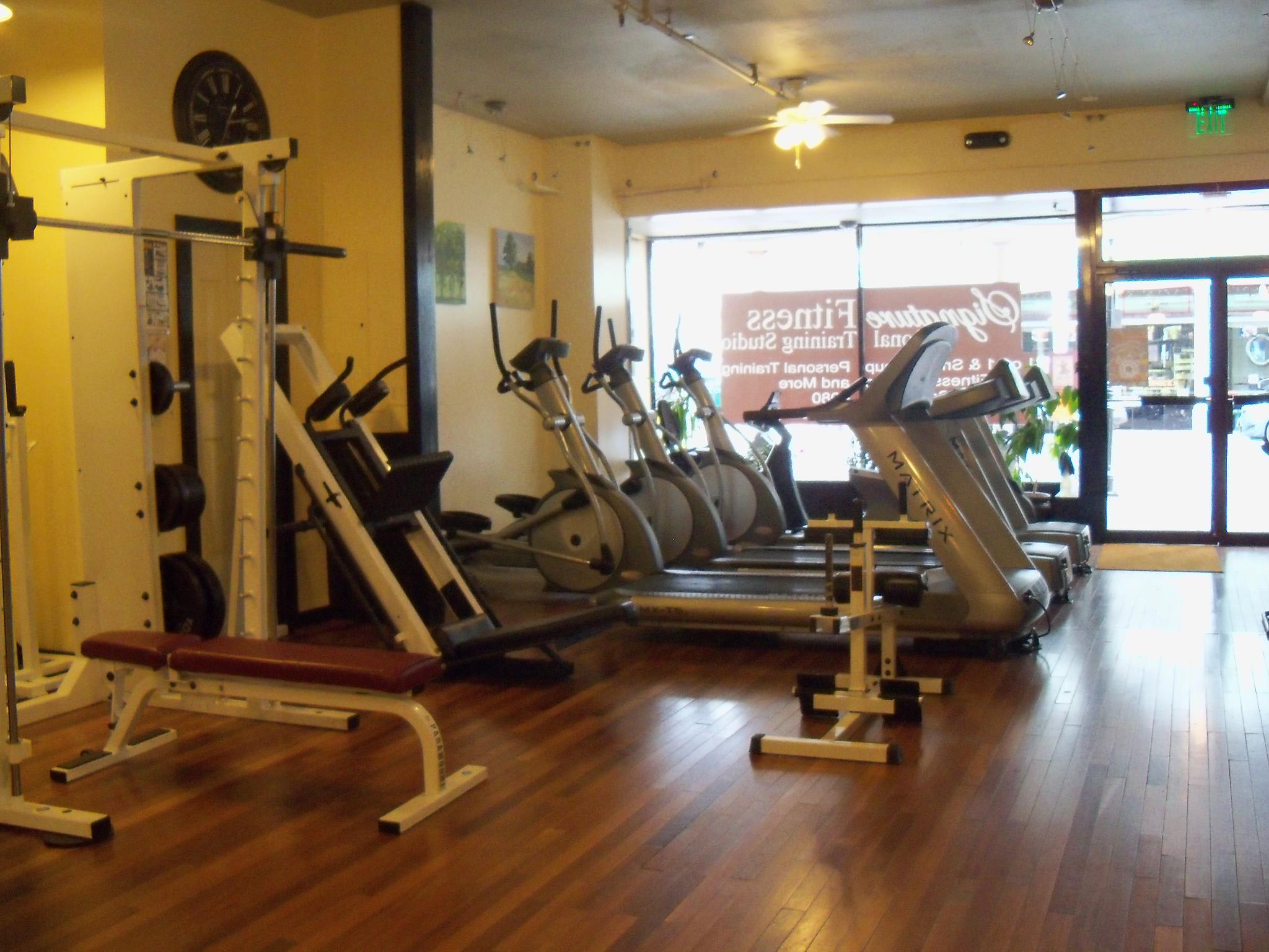 Signature Fitness: 24/7 / Signature Fitness / Best Gym Near Me