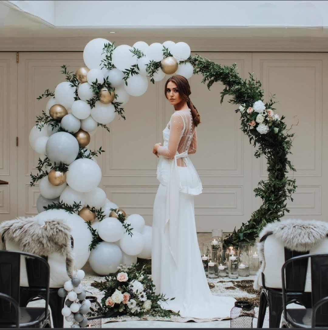 elegant wedding backdrop