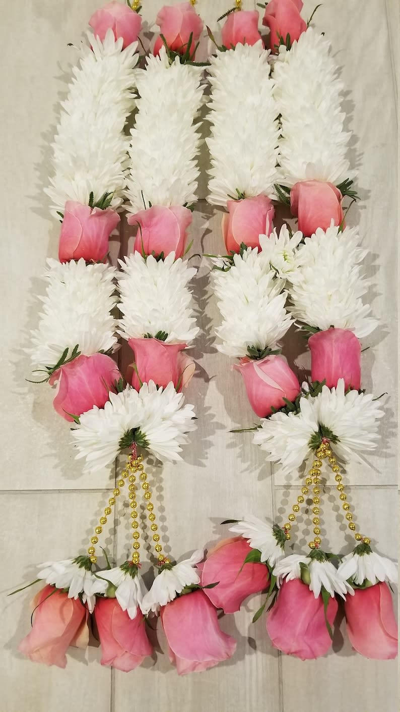 Wedding Garland with Colorful Roses and Baby breath - Featured - Visaka  Divines