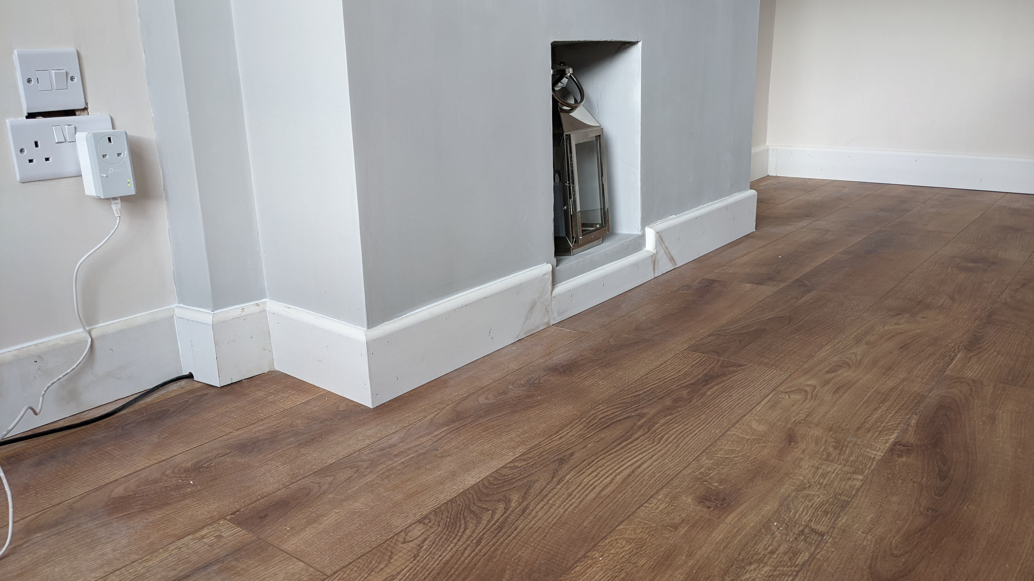 Skirting Board & Archatrive Fitting Carpentry Services Birmingham