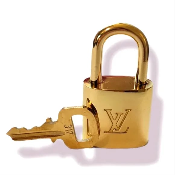 Padlock and Key #317 - Louis Vuitton - Emilux
