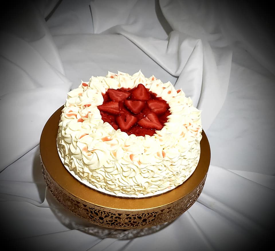 strawberry cake　1113 Strawberry Cake - Cakes - Tasty Kakes By Angela LLC | Bakery