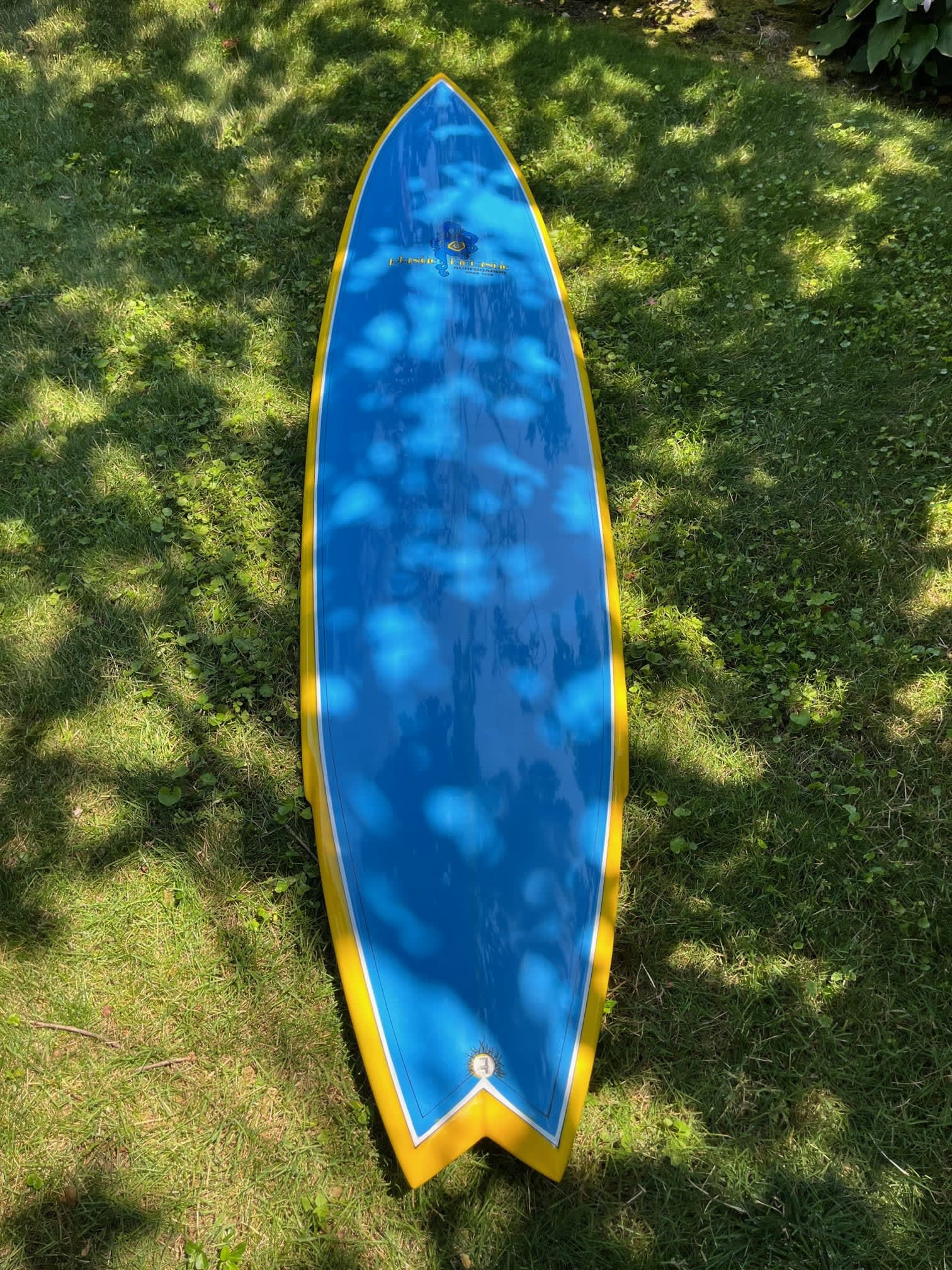 PF Flyer Surfboard. 8’5”x 22 7/8” x 3 1/16” Stinger swallow tail ...