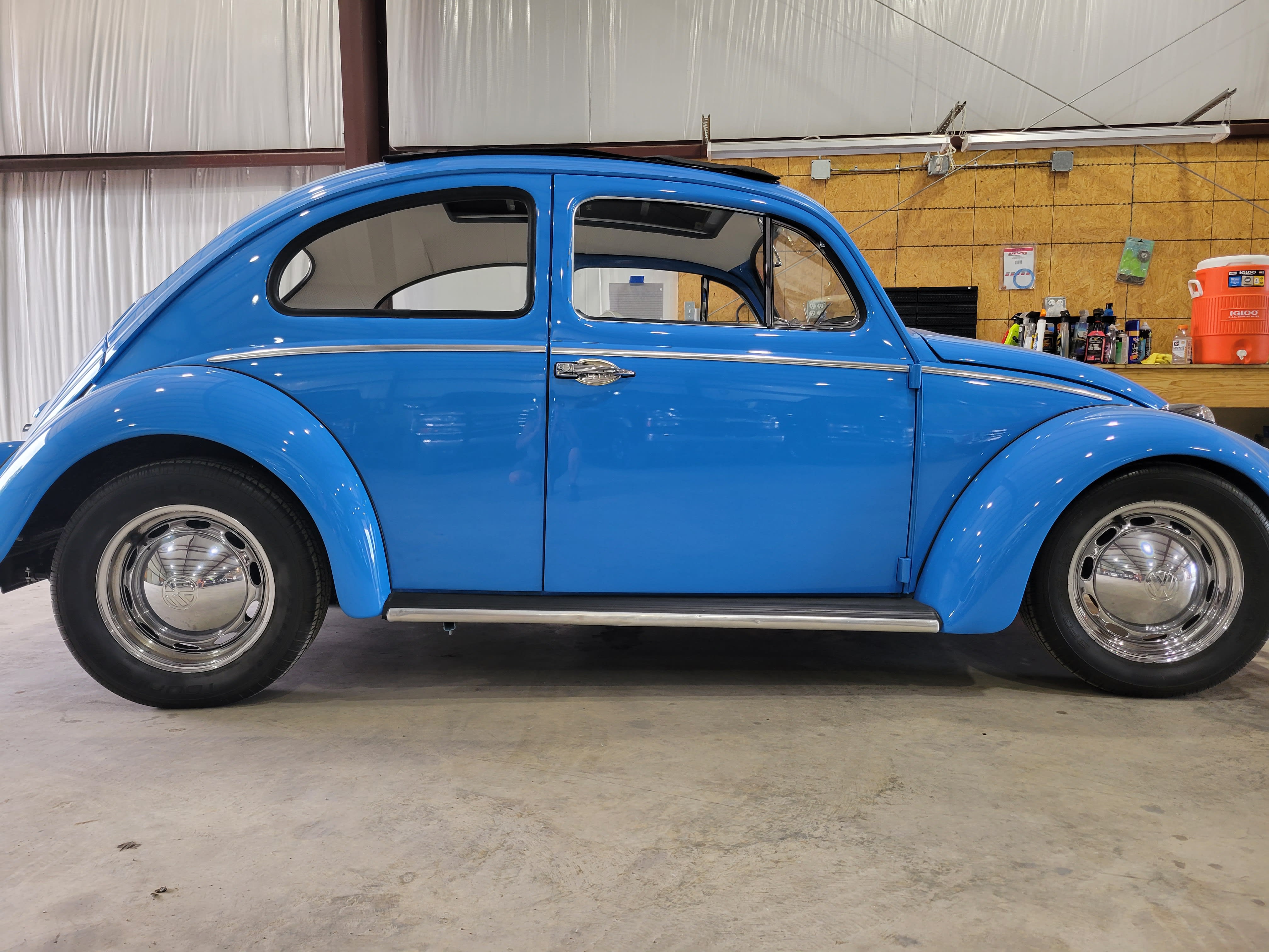 1960 Volkswagen Beetle  Art & Speed Classic Car Gallery in