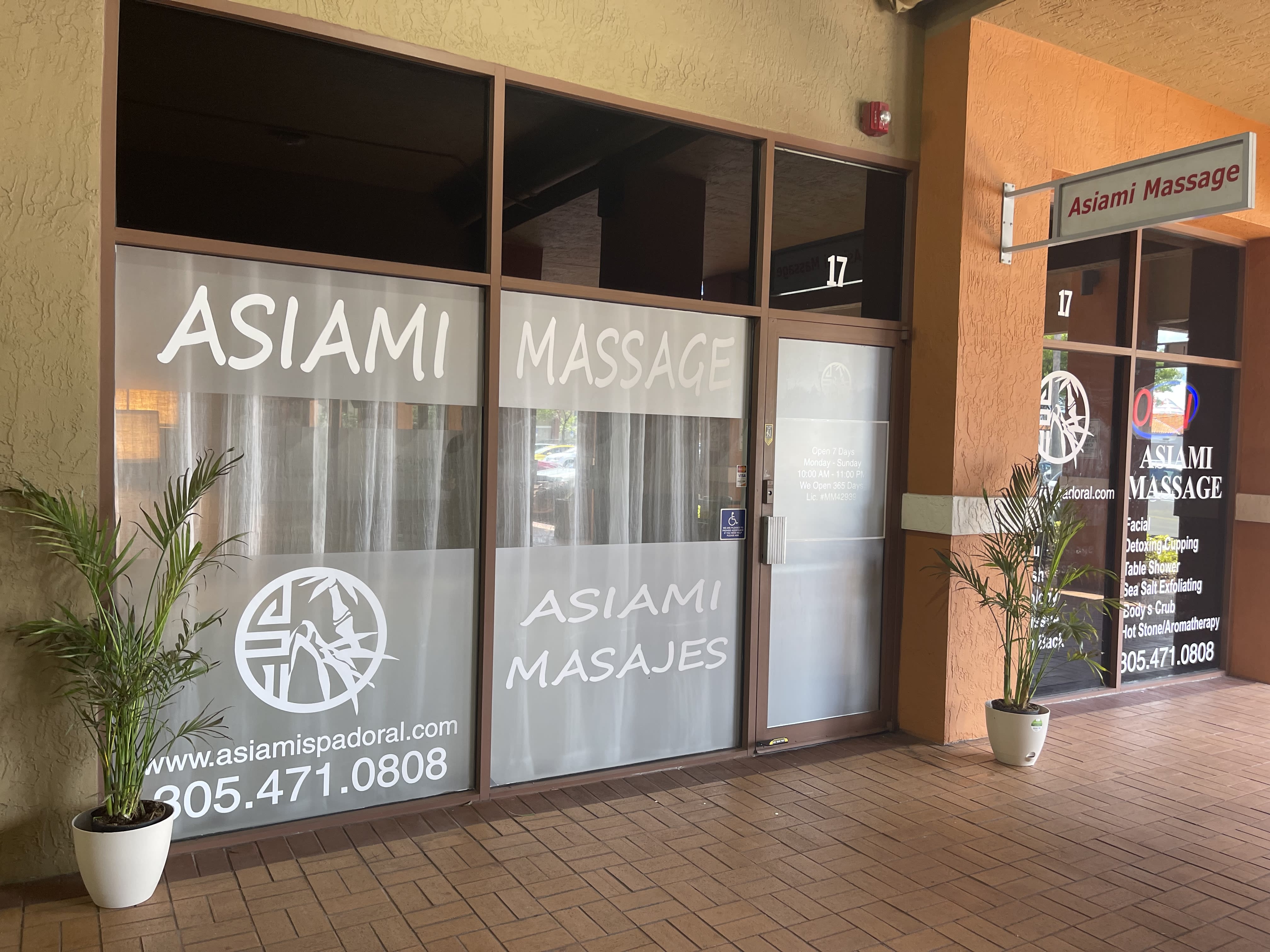 Reflexology(Foot Massage) - Our Massage Services - Asiami Spa Doral |  Healthy Massage Spa | Doral