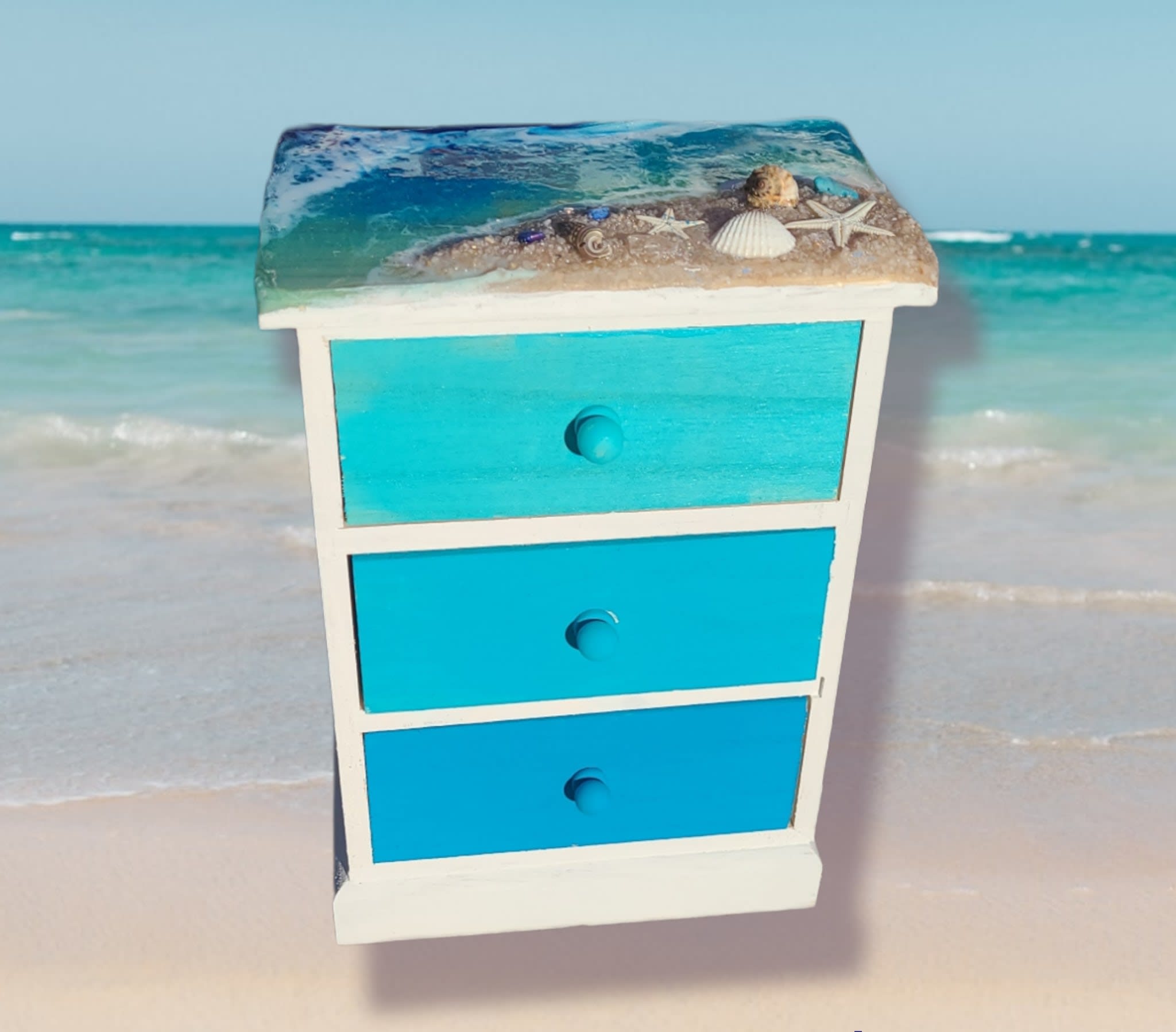 Sea Turtle Themed Small Jewelry Box in Blue - Jewelry Boxes - Beach Babe  Custom Creations, Resin and Handcrafted Art