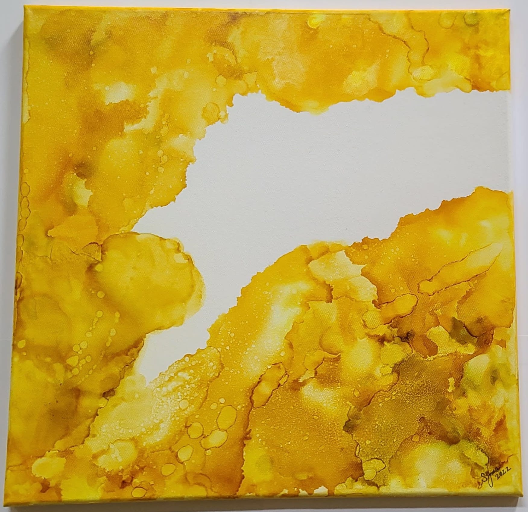 Alcohol Ink Painting on Canvas: Golden Yellow, Snapdragon Pink & Cobalt
