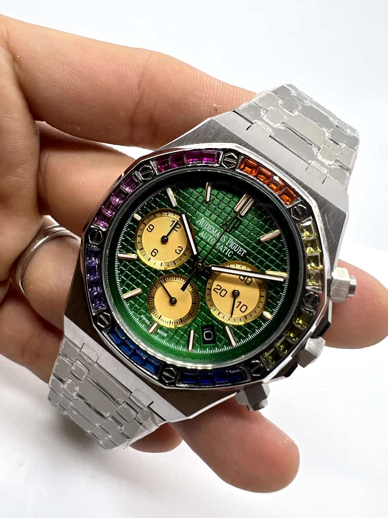 Rel gio Audemars Piguet Royal Oak Chronograph Fundo verde cravejado