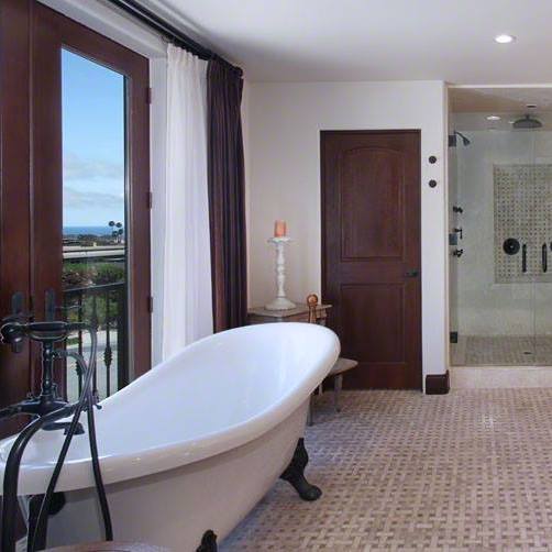 Detroit Tubs Bathroom Installer & Fitter in Clinton Township