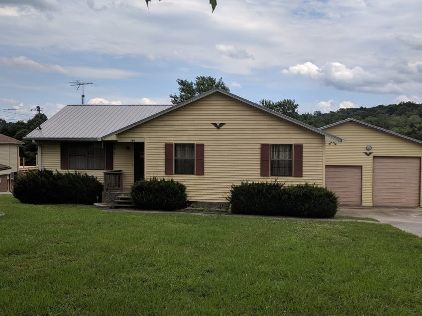 Sunrise Escape; Come enjoy breath taking sunrises! Short Term Rentals