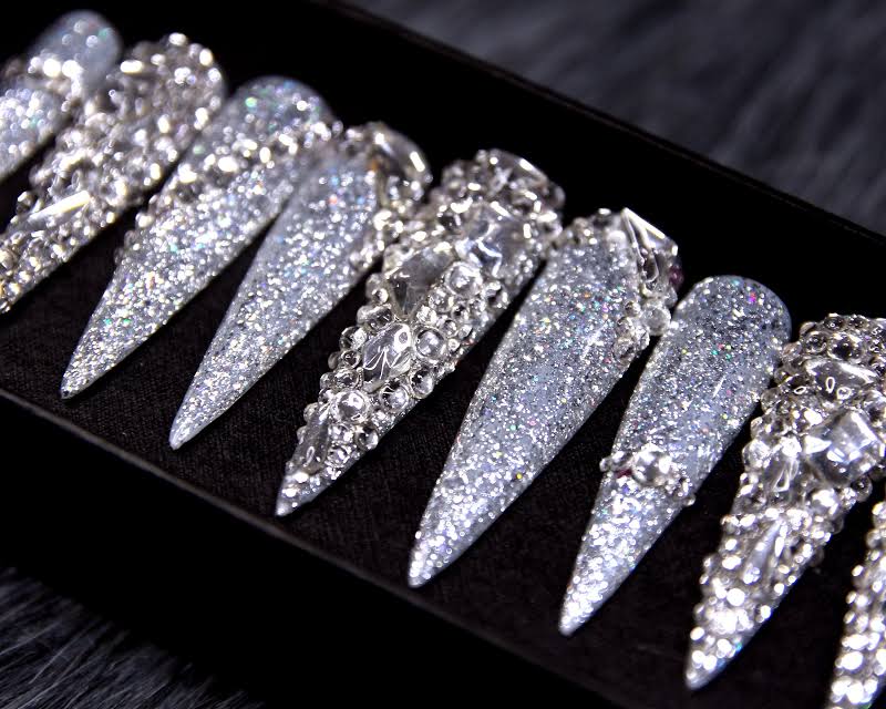 Silver Crystal Bling Stiletto Press-On Nail Set
