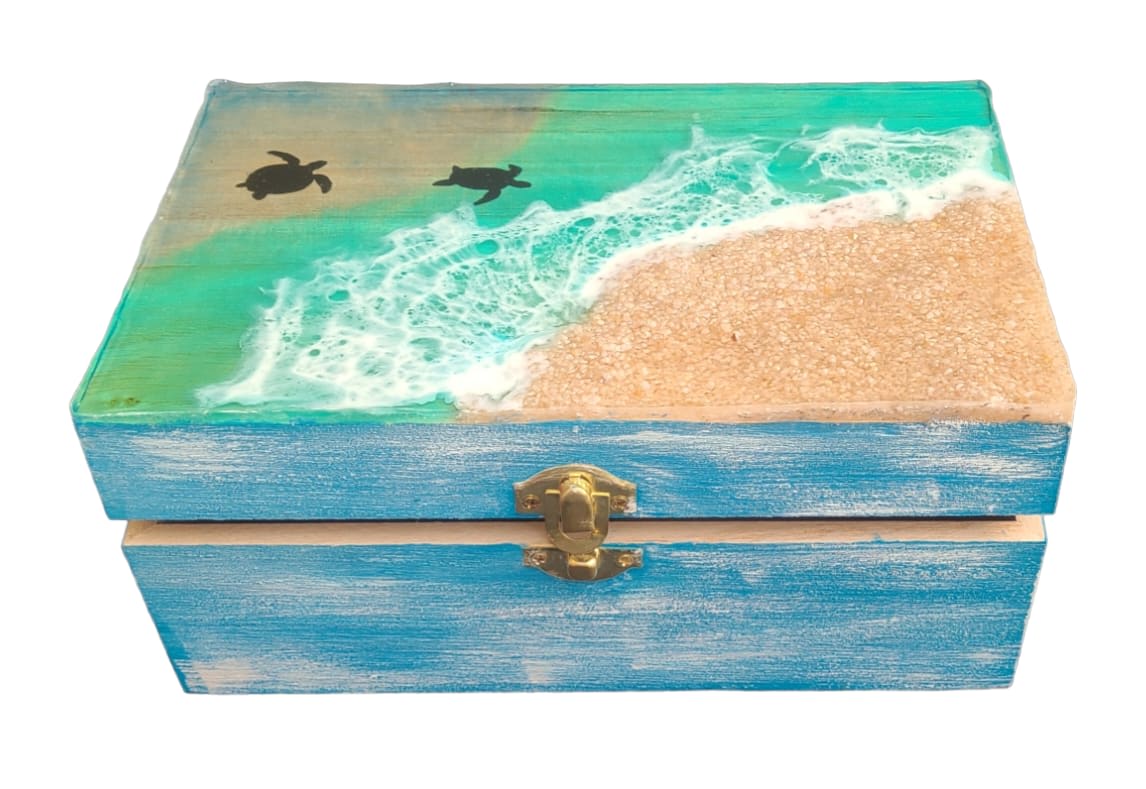 Sea Turtle Themed Small Jewelry Box in Blue - Jewelry Boxes - Beach Babe  Custom Creations, Resin and Handcrafted Art