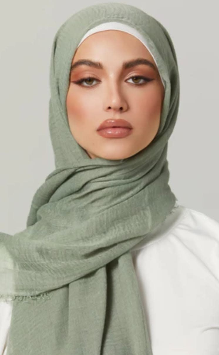 Sage Green Crinkle Hijab Crinkle Hijabs Grand Boutique Clothing Boutique In Newcastle Upon