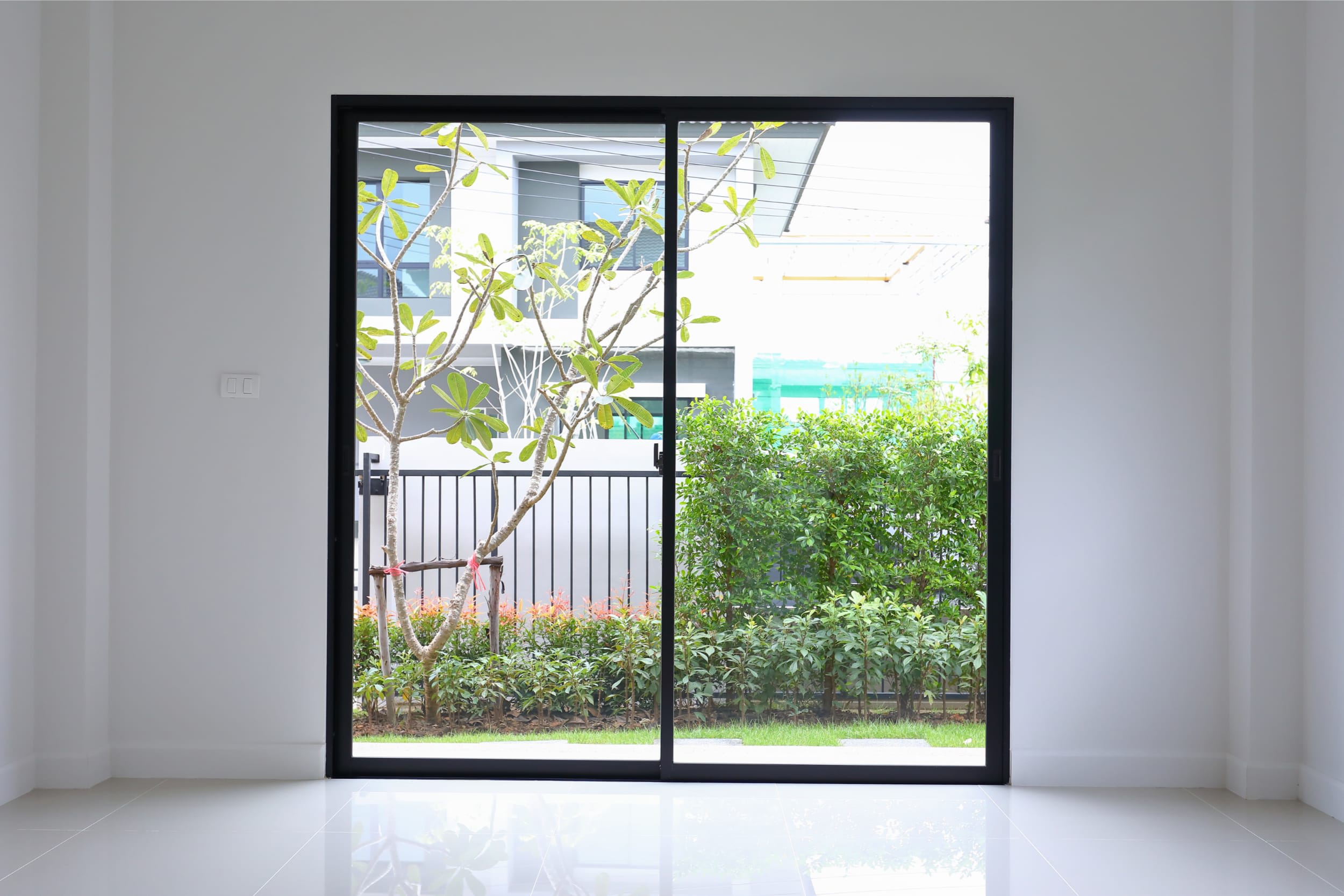 SFL Sliding Door Naples Glass Repair Service in Naples