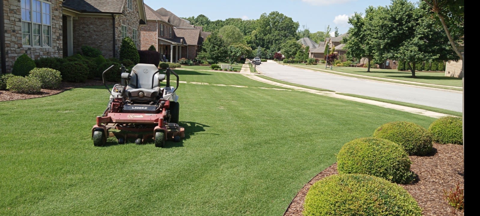 mora-lawn-care-service-lawn-care-services-huntsville