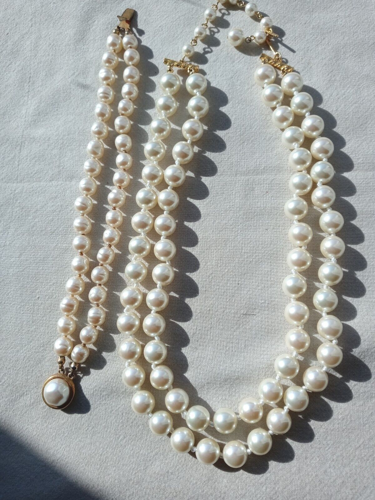 Womens Fine Faux Pearls Necklace - GEMSTONES, PEARLS and CRYSTALS
