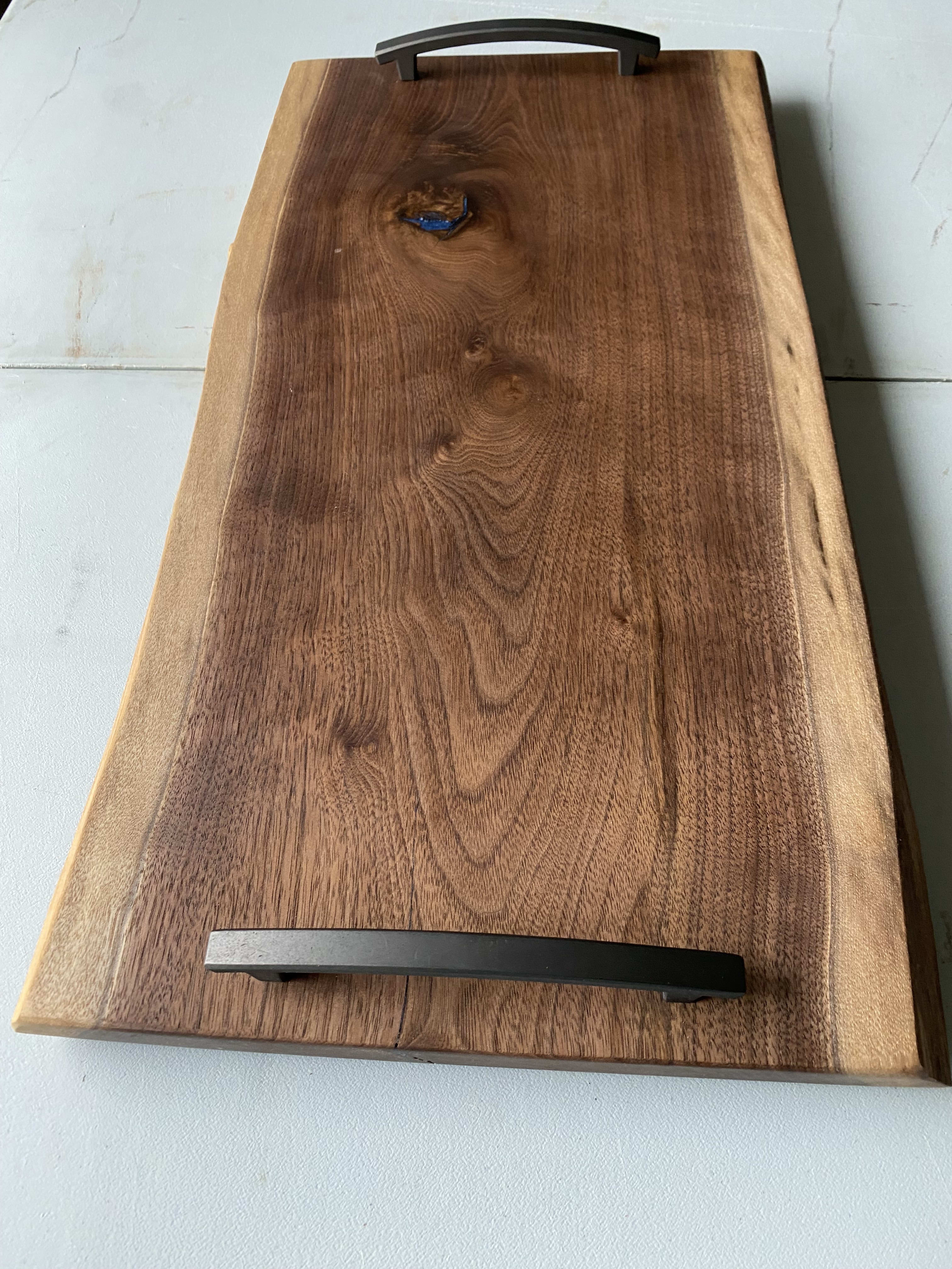 Charcuterie Board - Live Edge - With Handle – Inside