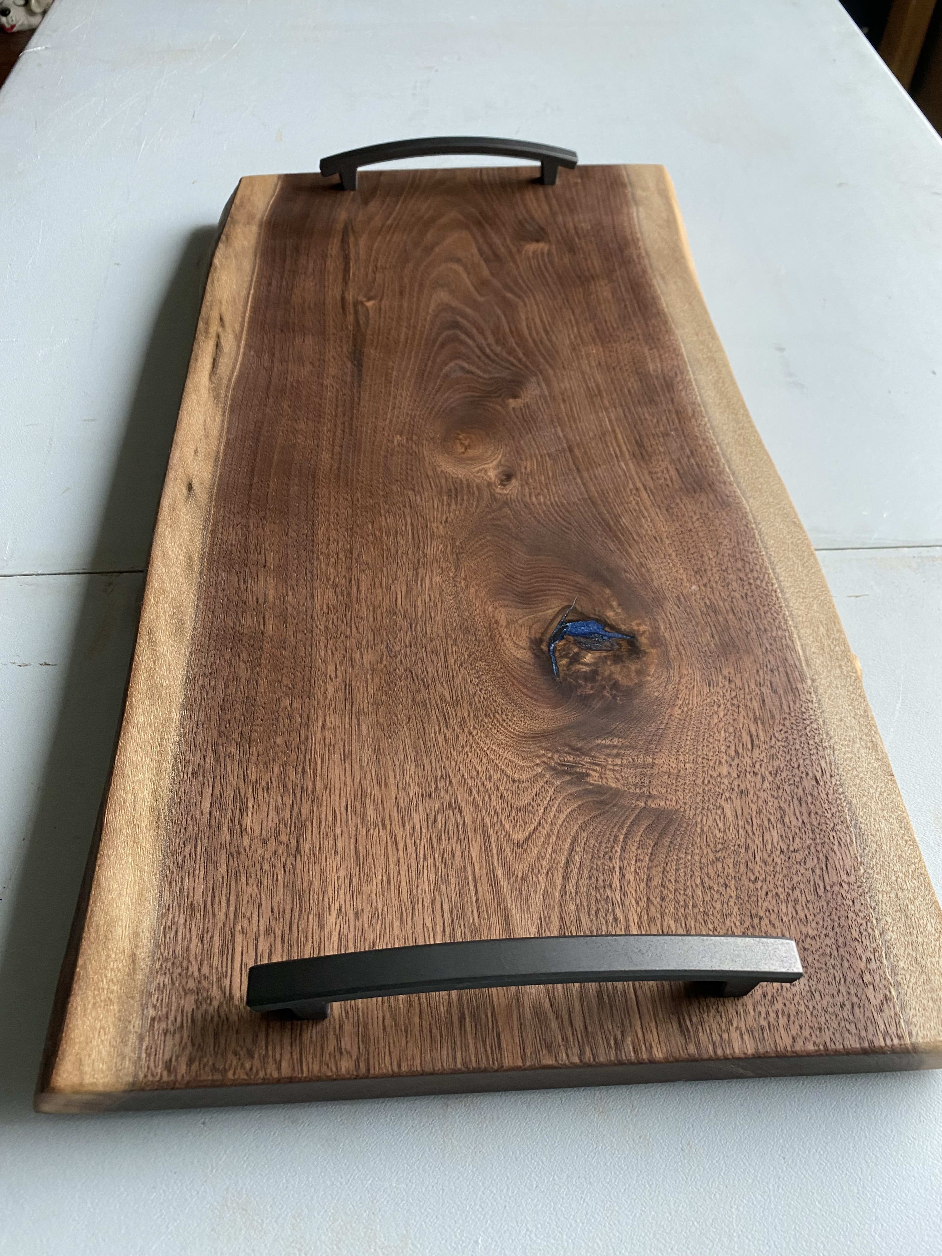 Charcuterie Board - Live Edge - With Handle – Inside