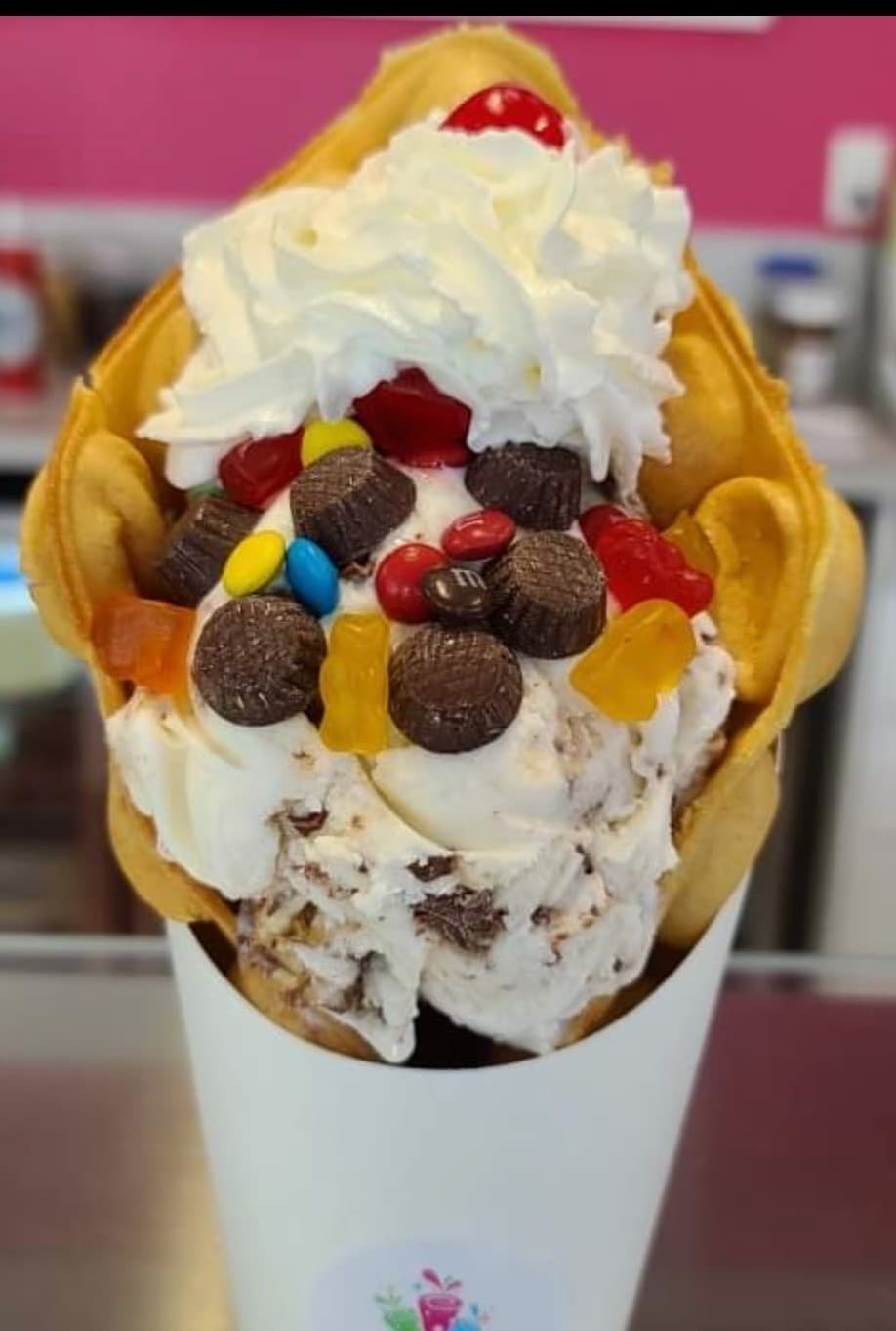 Pop’s Garbage Pail - Bubble Waffles - Nan & Pop’s Ice Cream Shop ...