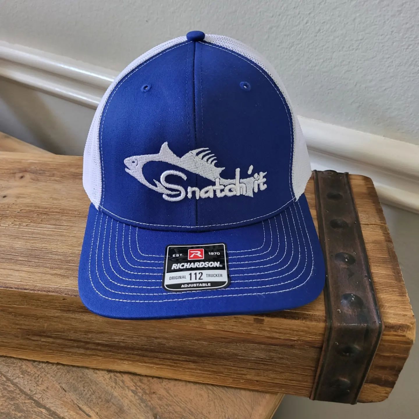 Red, Blue & White Fishing Fishing | Sebring | Premium Snatch\'it Hats Gear Apparel - - Cap