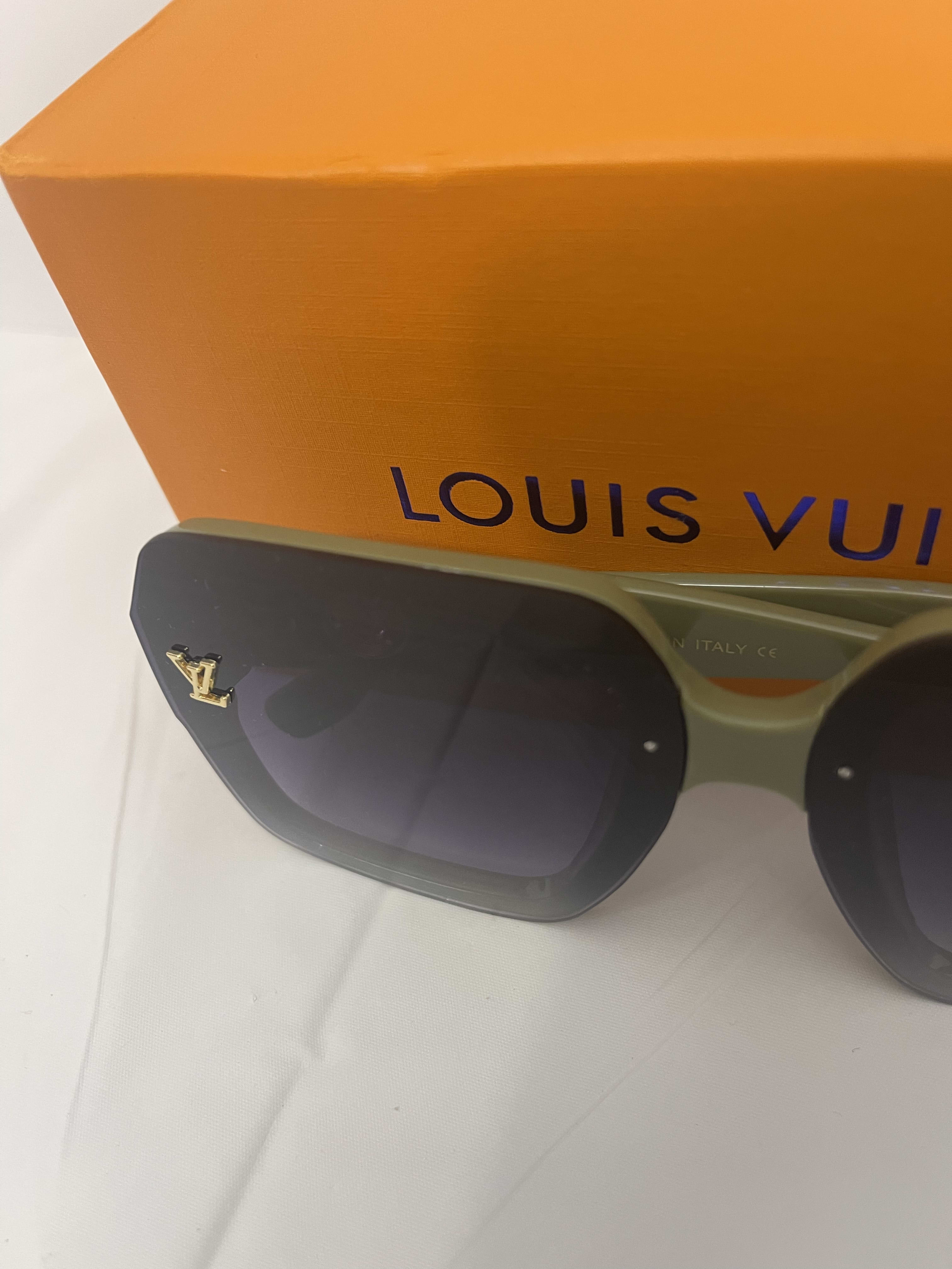 LOUIS VUITTON EDGE LV SUNGLASSES – Caroline's Fashion Luxuries