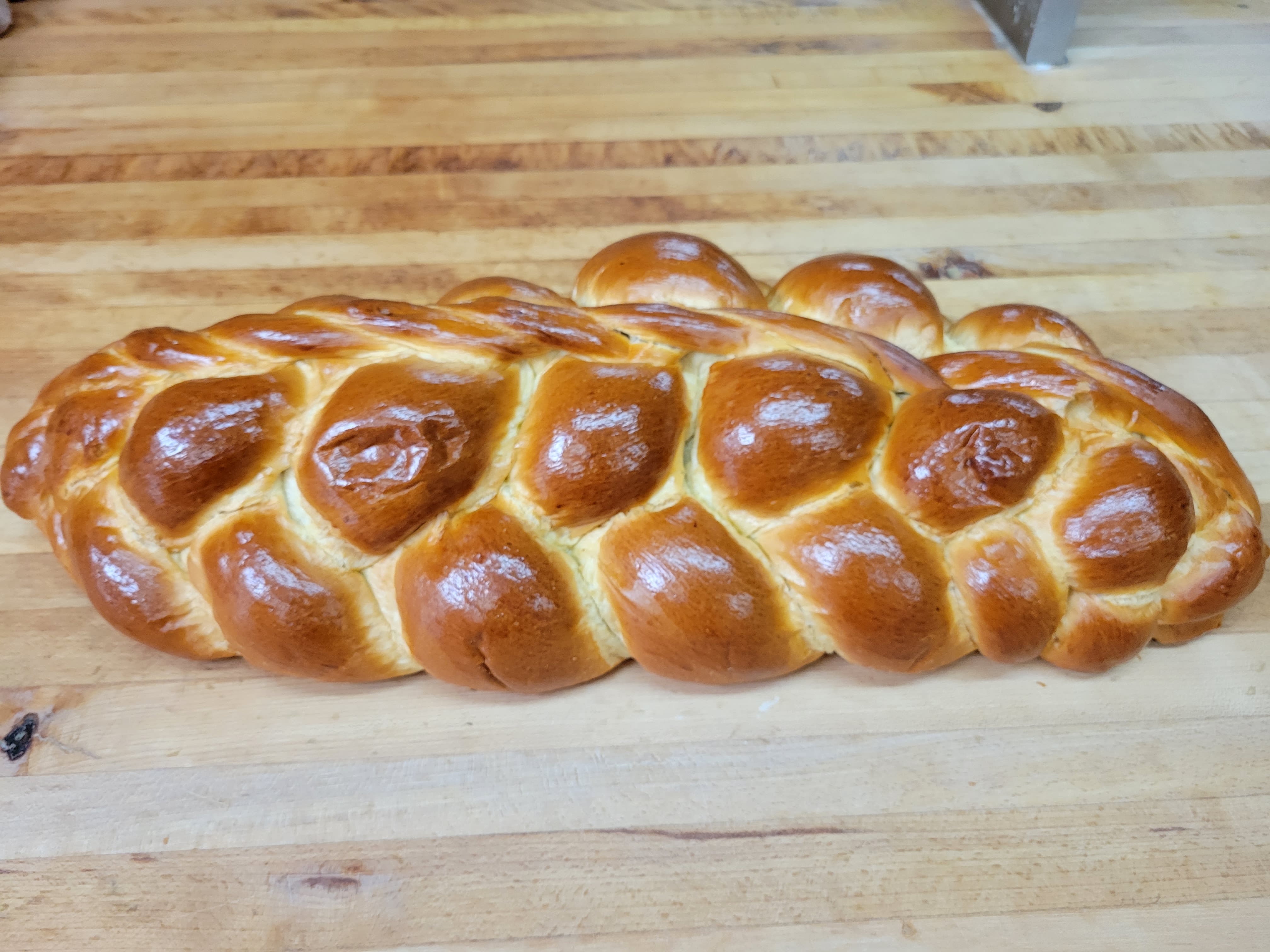 Challah - Featured Products - Fred's Bakery And Deli | Bakery And ...