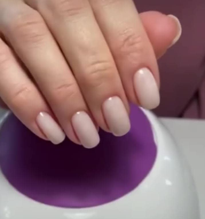 The Newest Manicure Trends Right Now Are Gel, Hybrid Gel, Acrylic