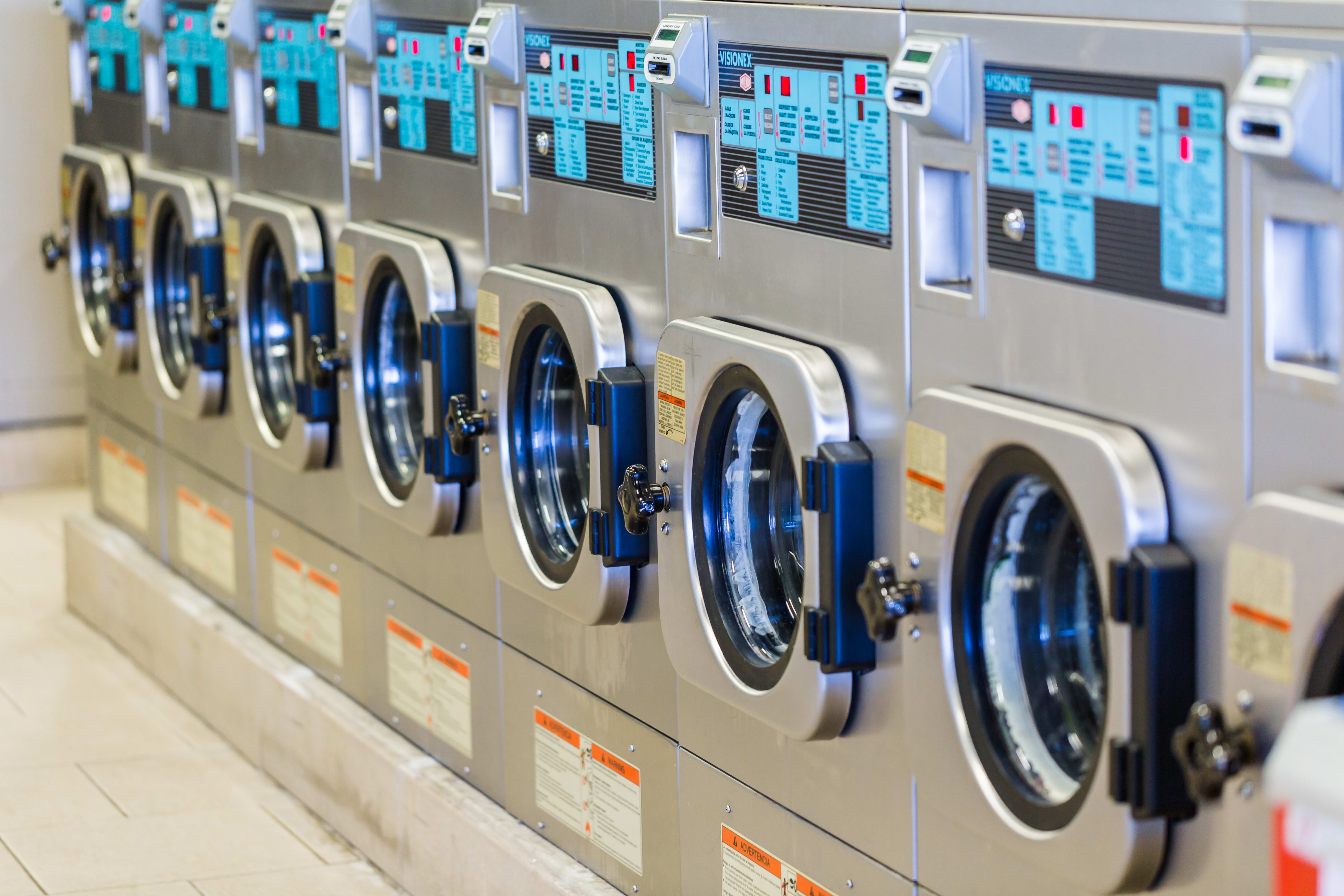 TR Laundromats, LLC Laundromat West Haven