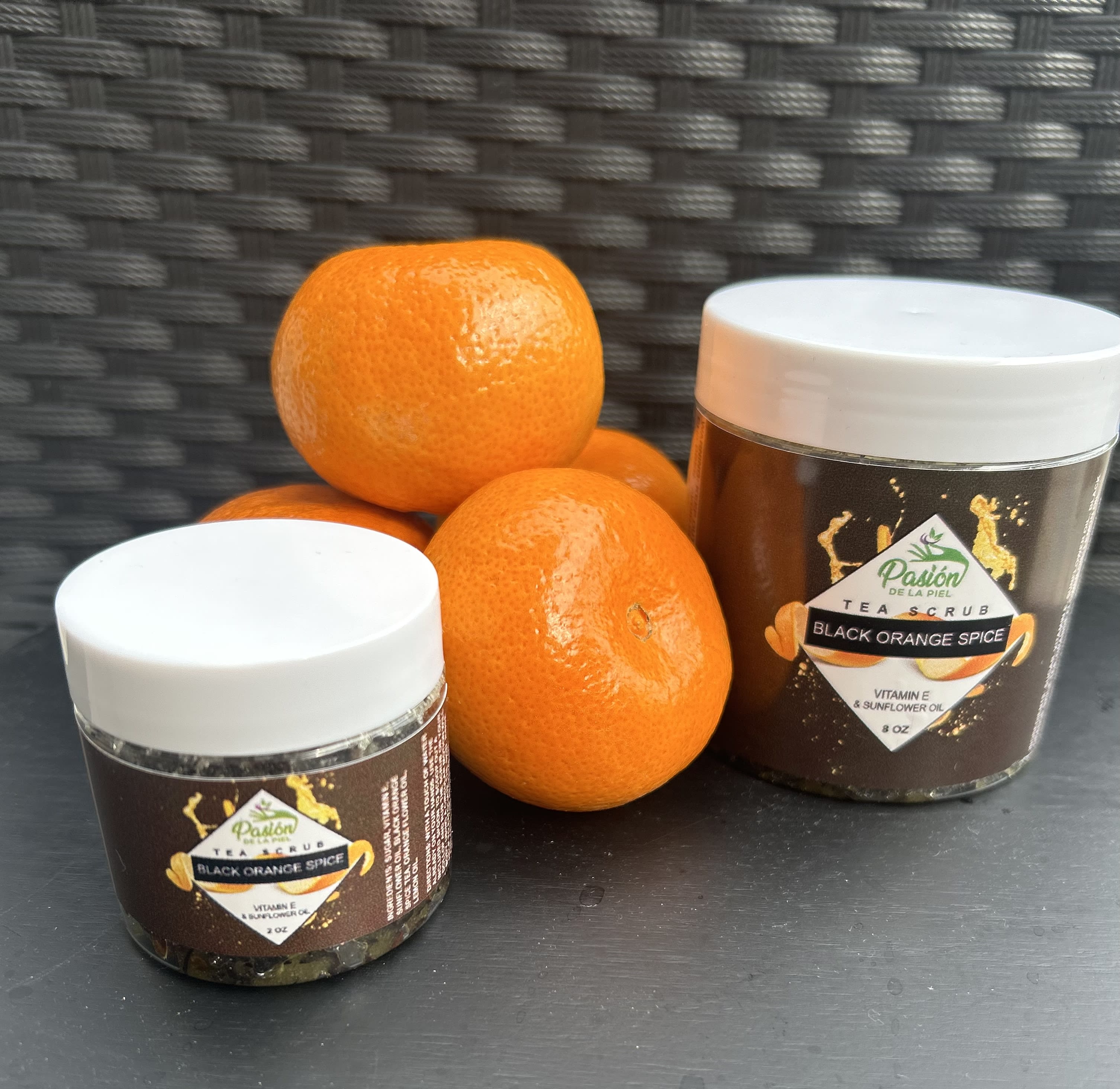 Black Orange Spice Tea Scrub Scrubs Pasión de la Piel LLC