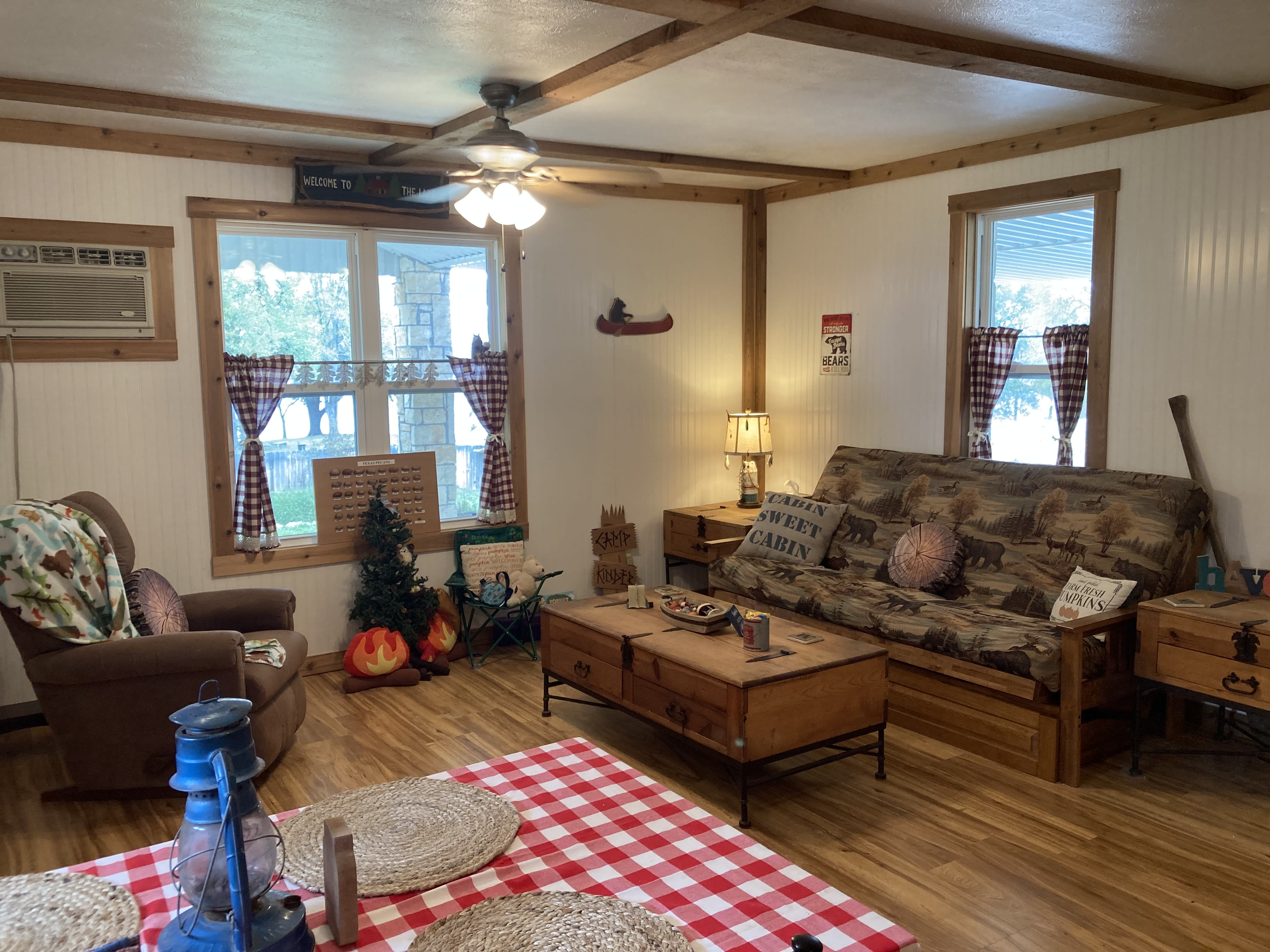 Lakefront Cabin Vacation Rental Meacham Farms and Cabin Granbury