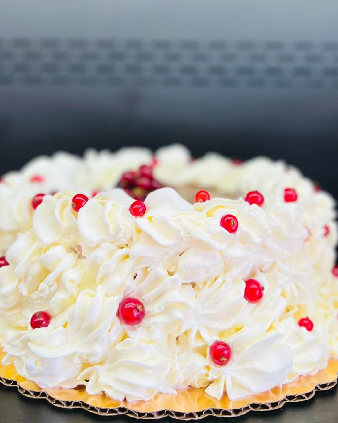 Raspberry, Huckleberry, Apricot Cake - Cakes - Pie Style, LLC ...